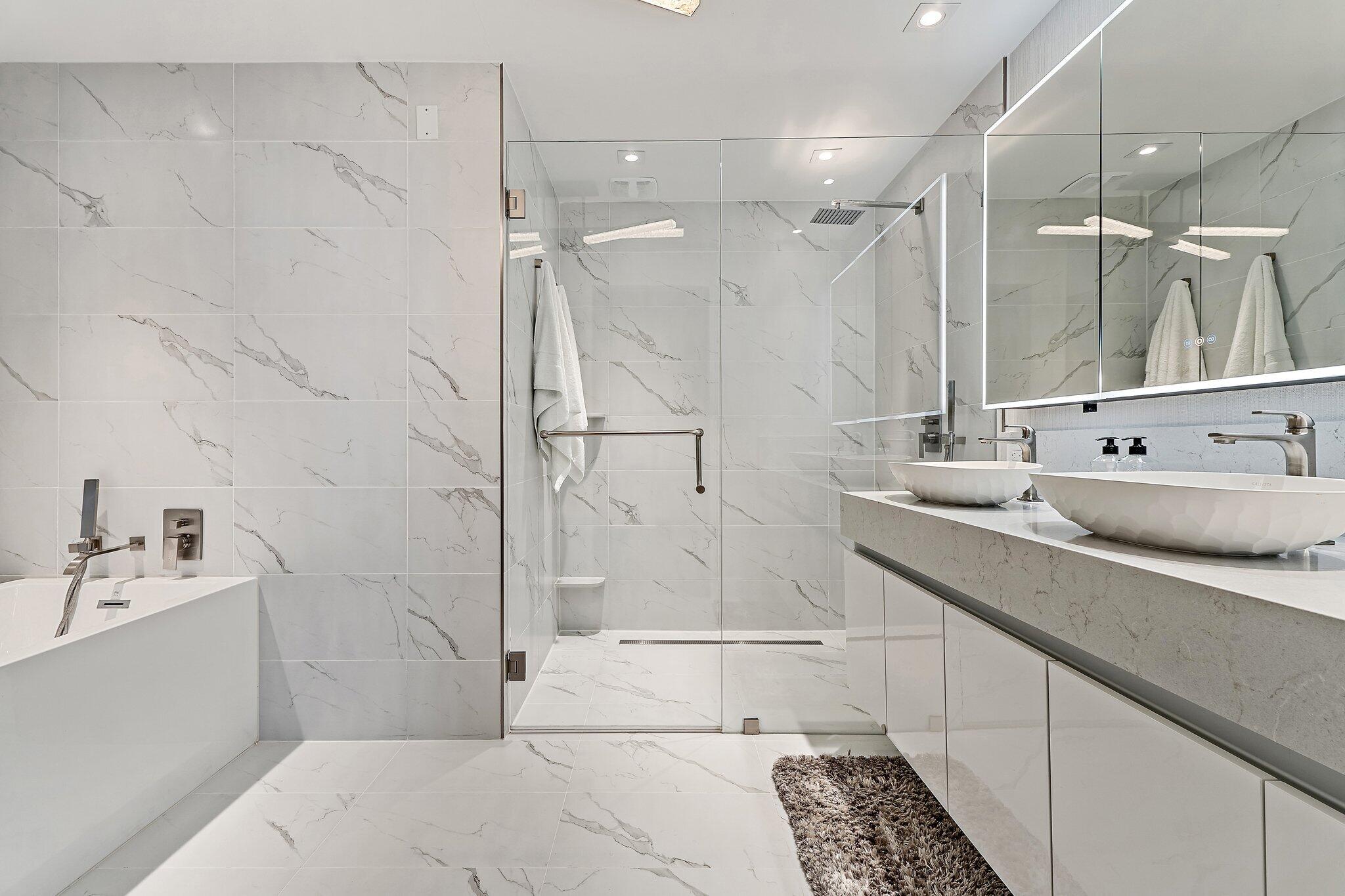 3100 N Ocean Drive P-1003