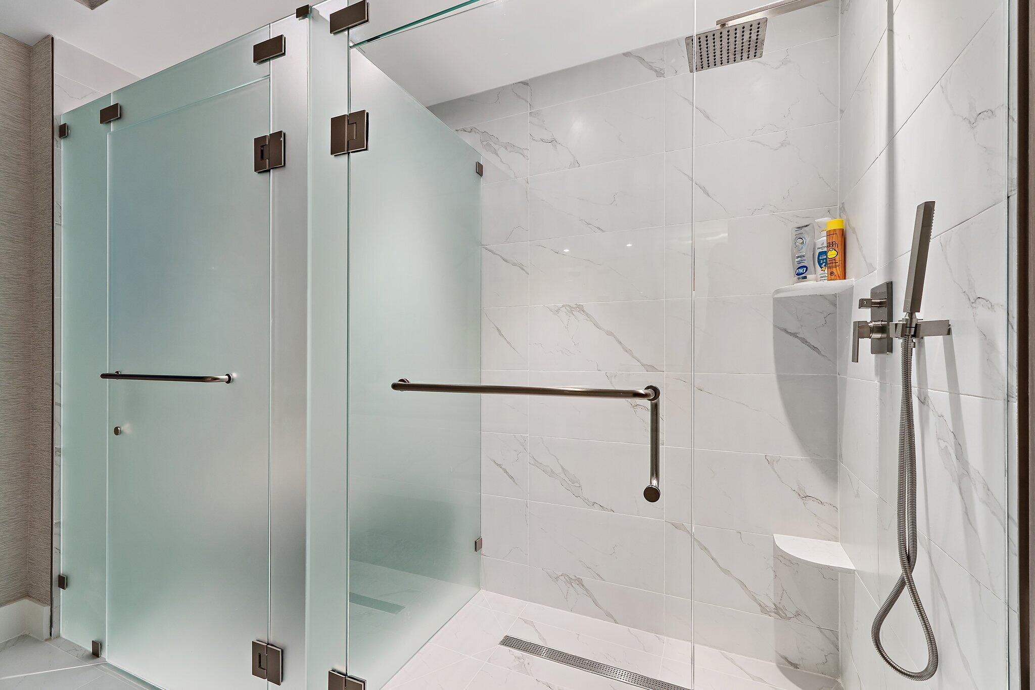 3100 N Ocean Drive P-1003