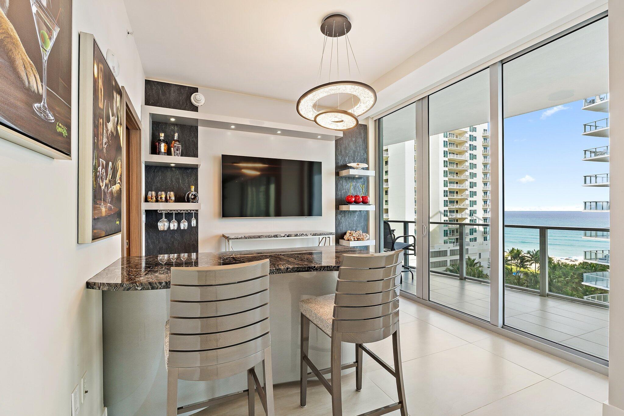 3100 N Ocean Drive P-1003