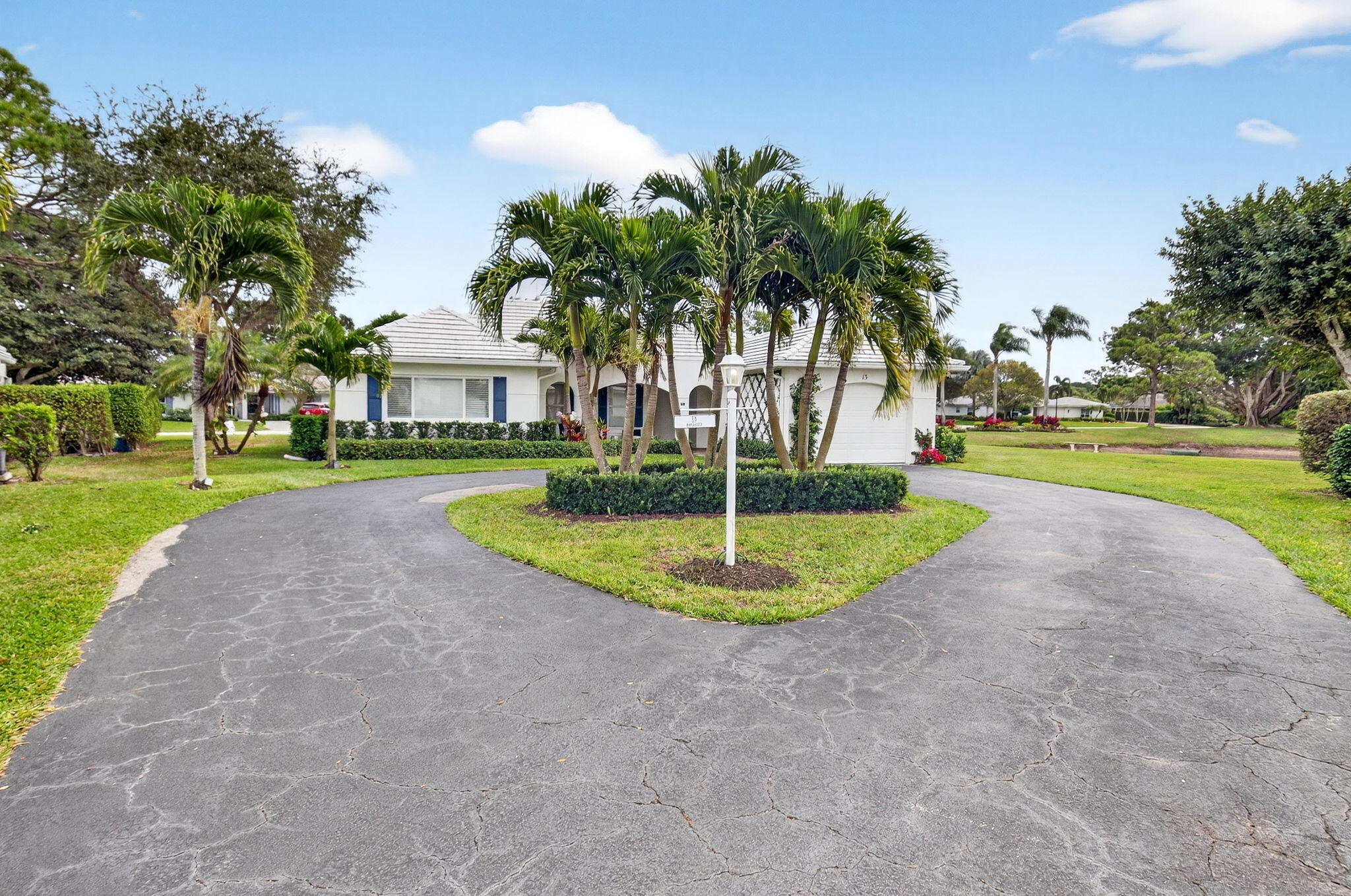 13 Acacia Drive