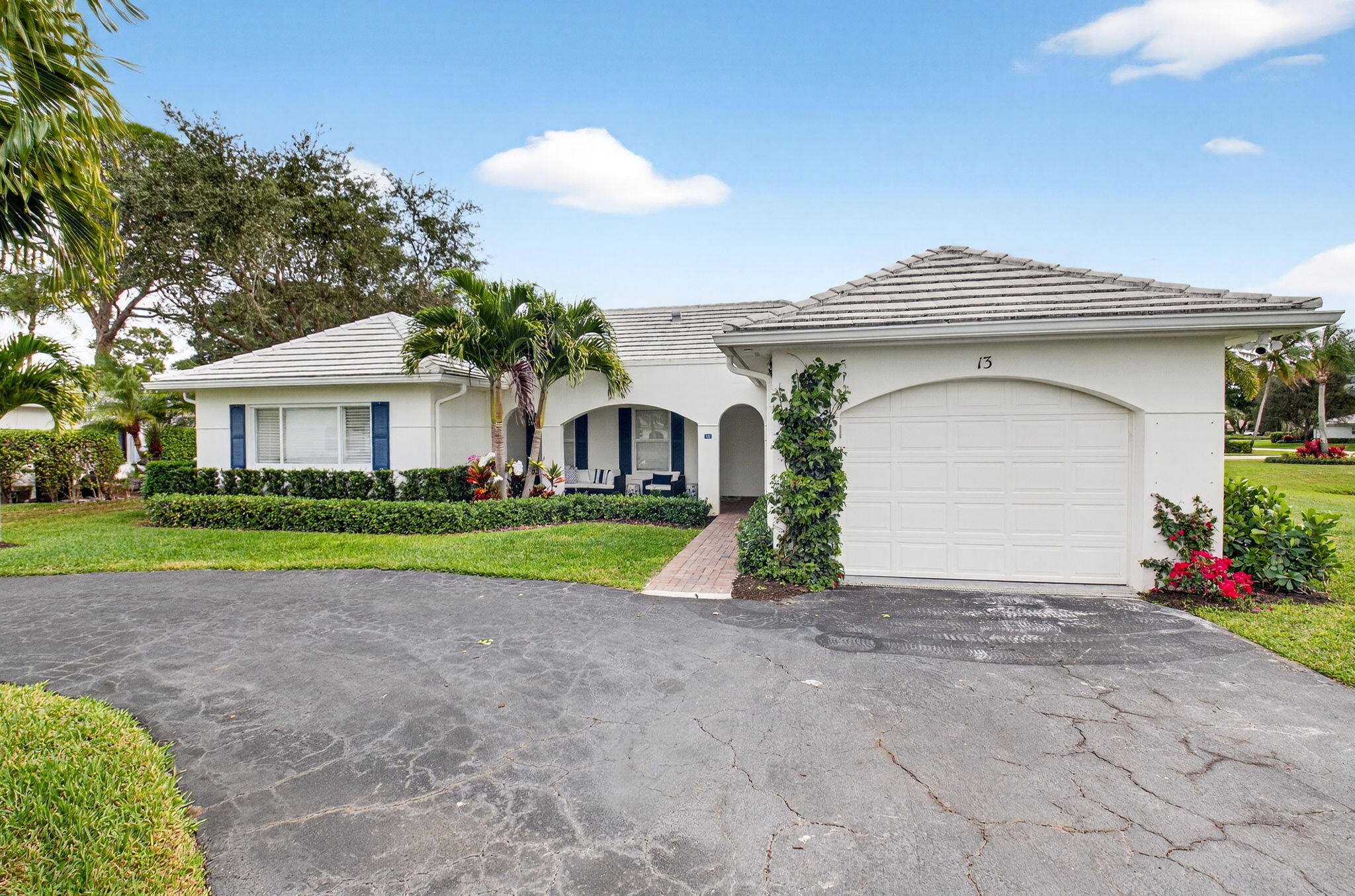 13 Acacia Drive