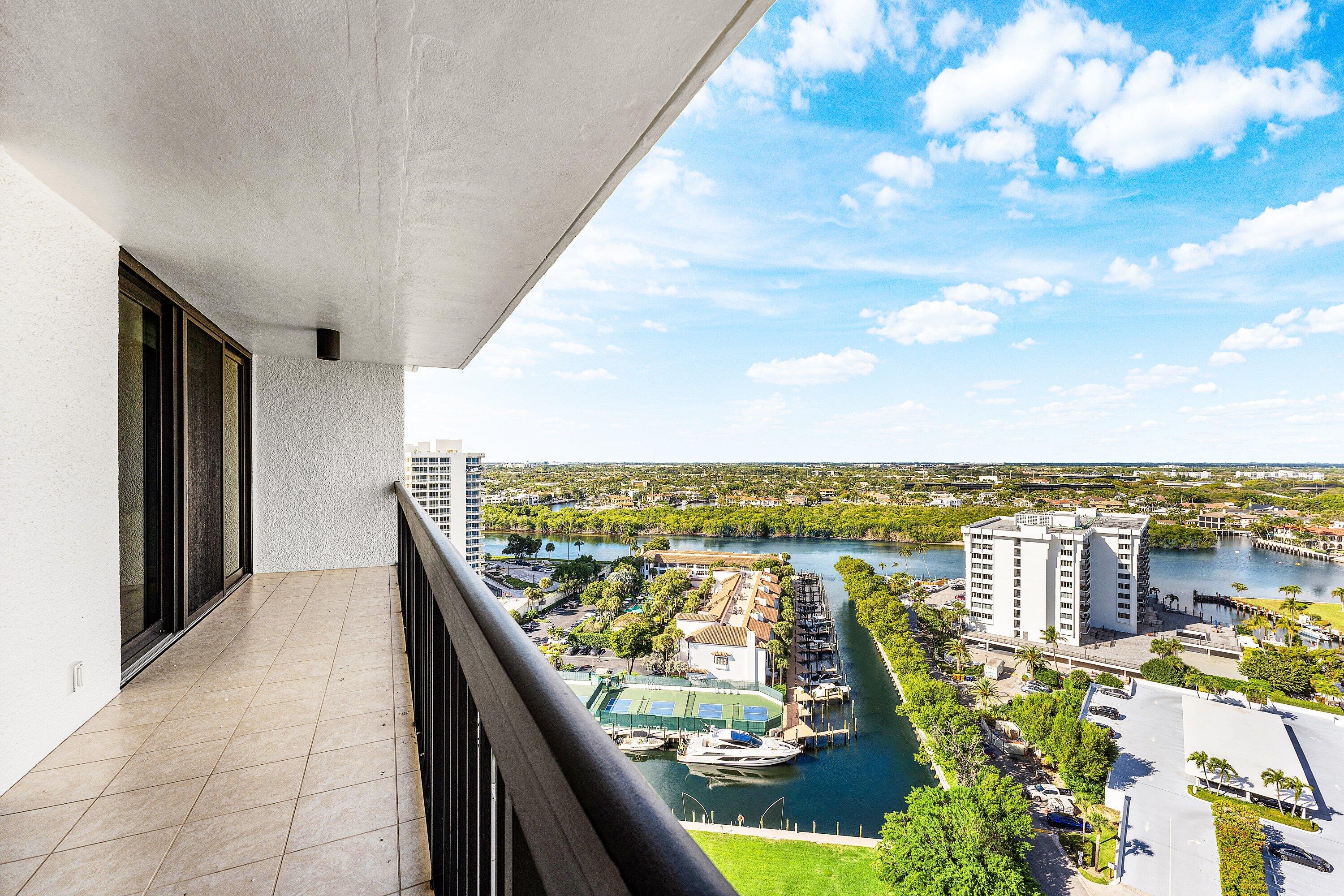 4545 N Ocean Boulevard Ph-D