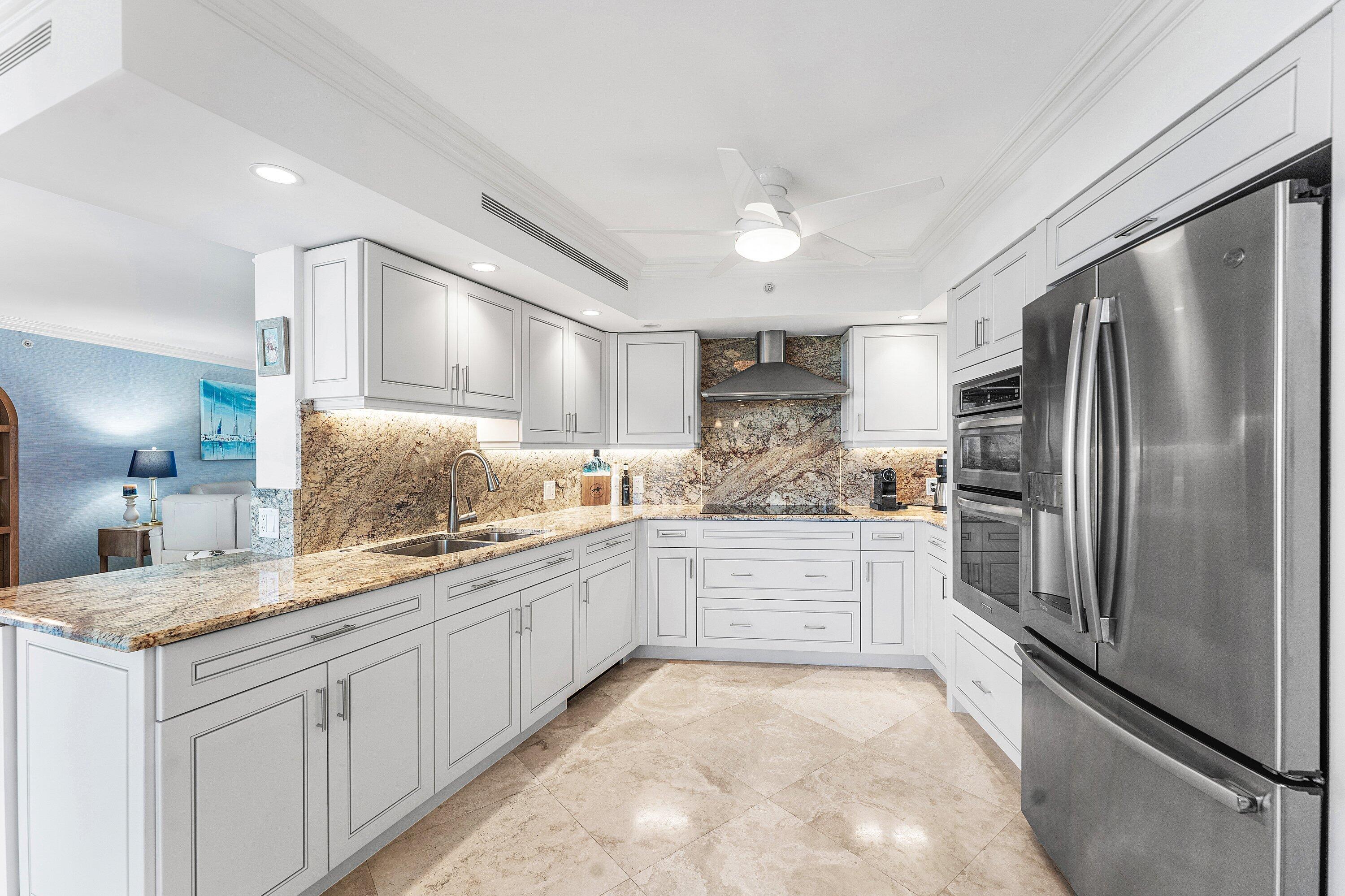 4545 N Ocean Boulevard Ph-D
