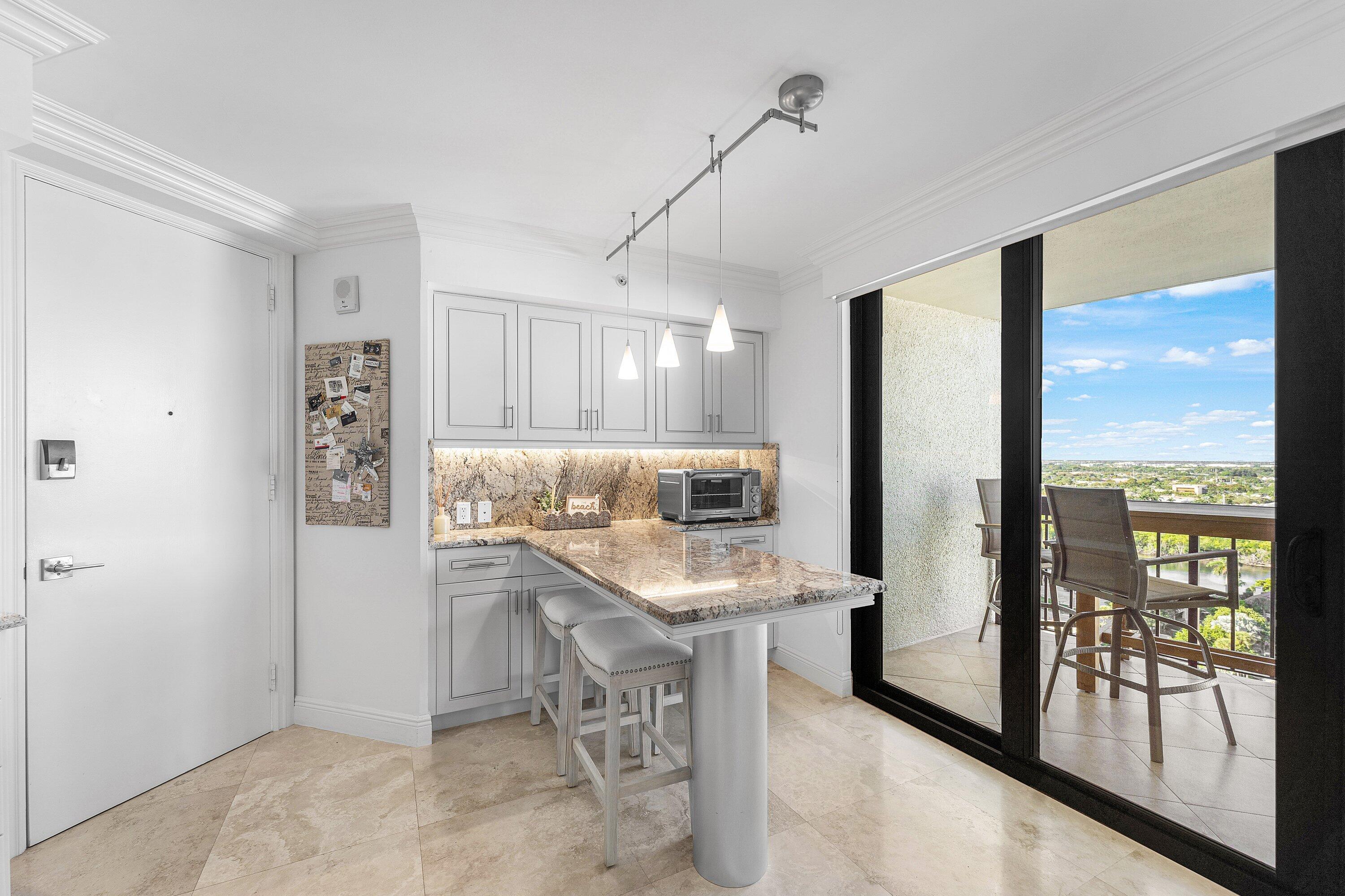 4545 N Ocean Boulevard Ph-D
