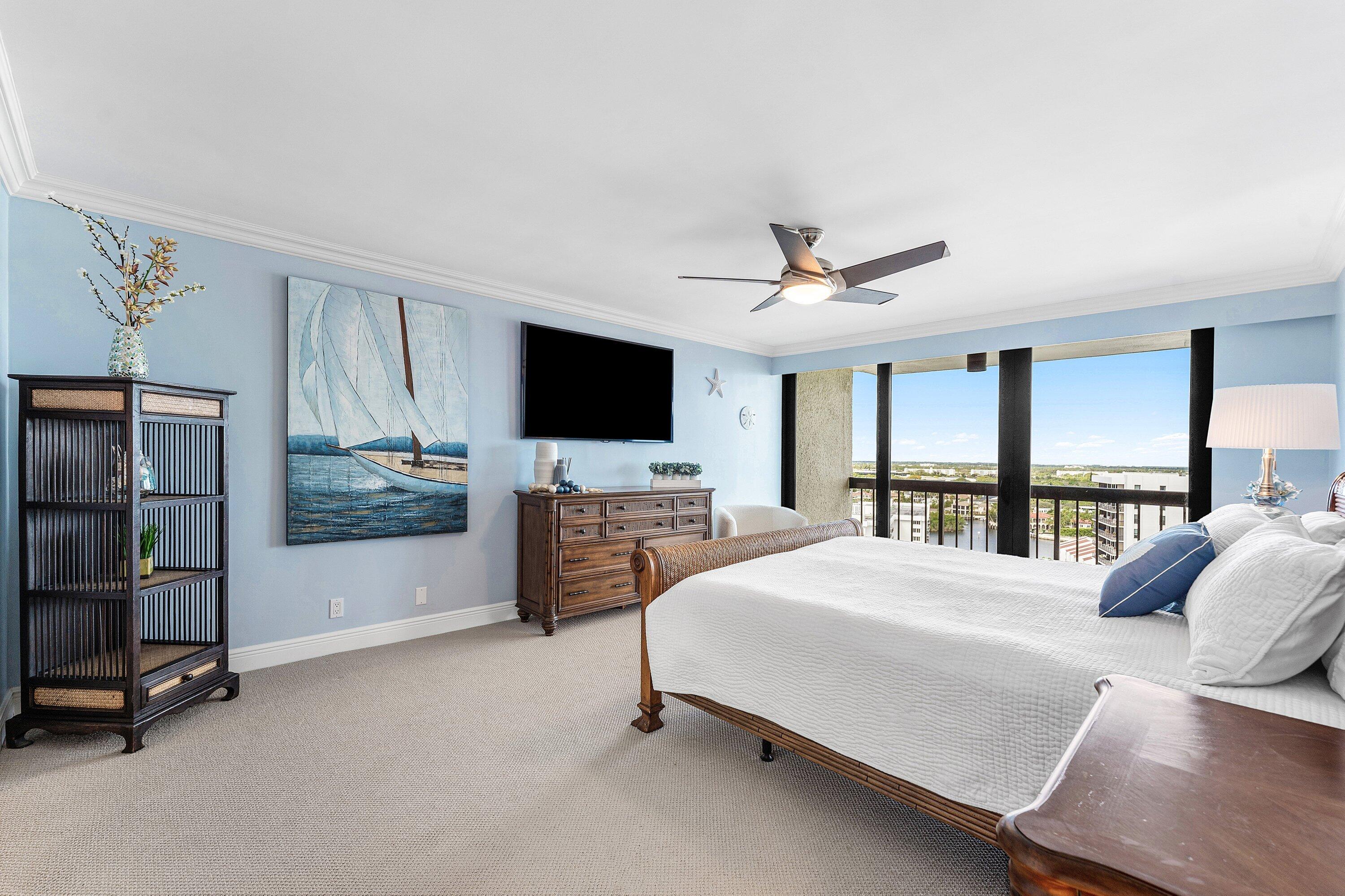 4545 N Ocean Boulevard Ph-D