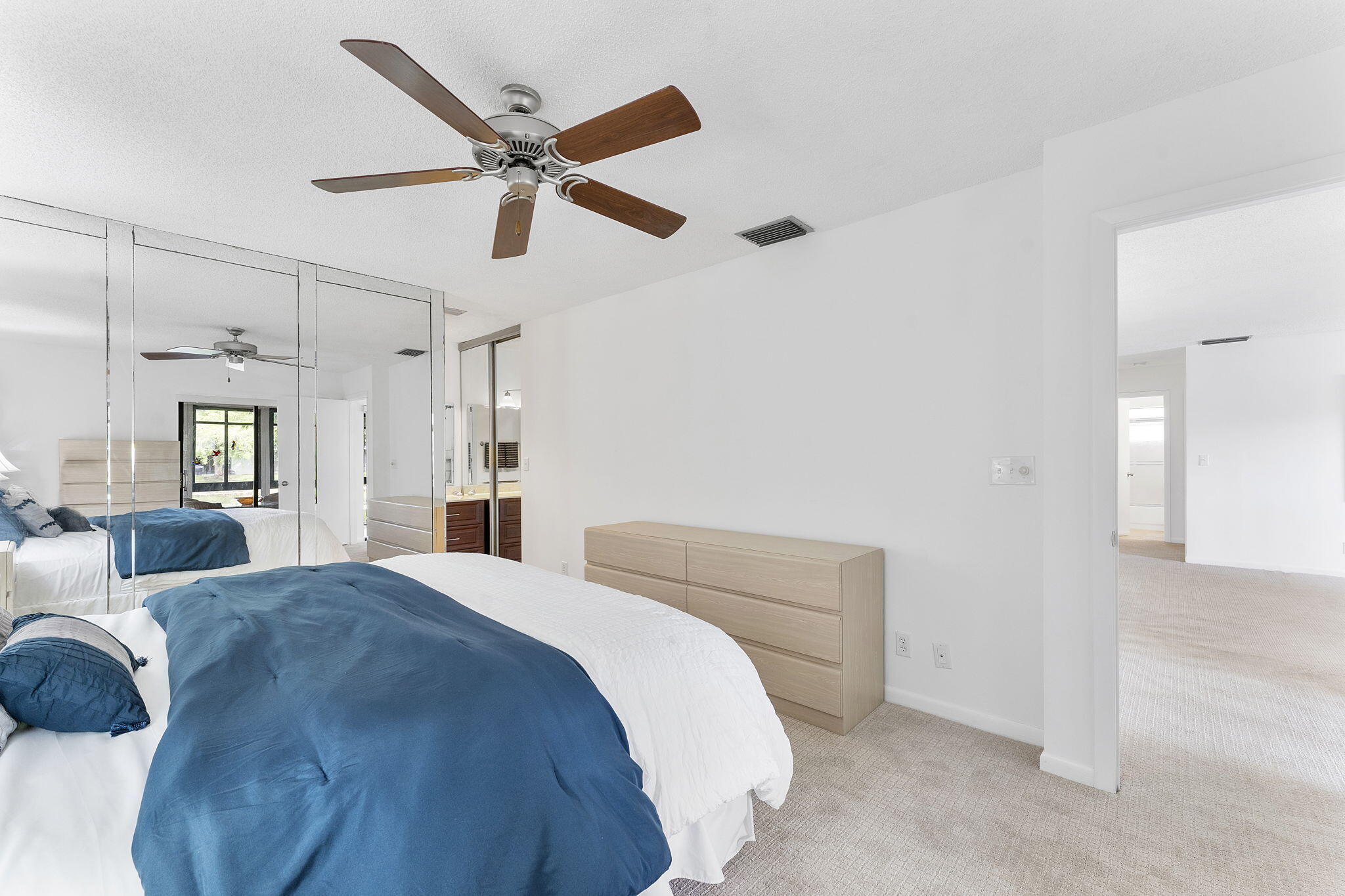 3993 Carambola Circle N 2998