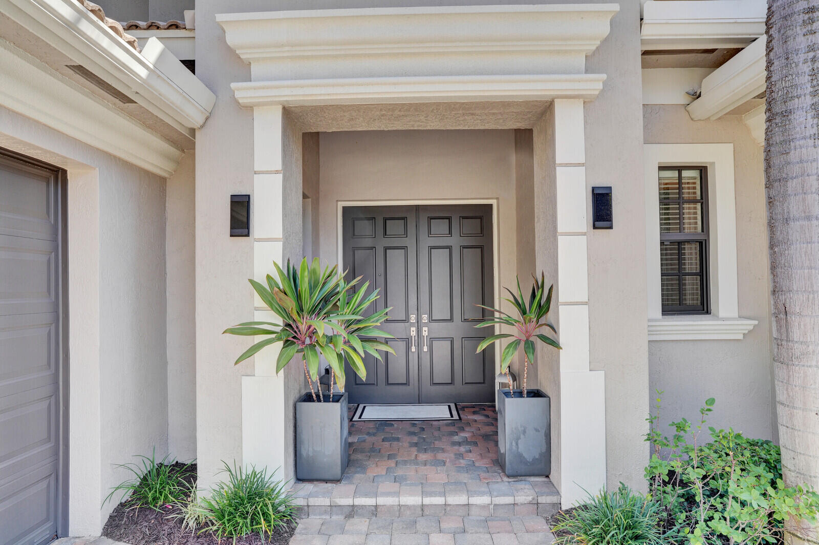 16202 Rosecroft Terrace