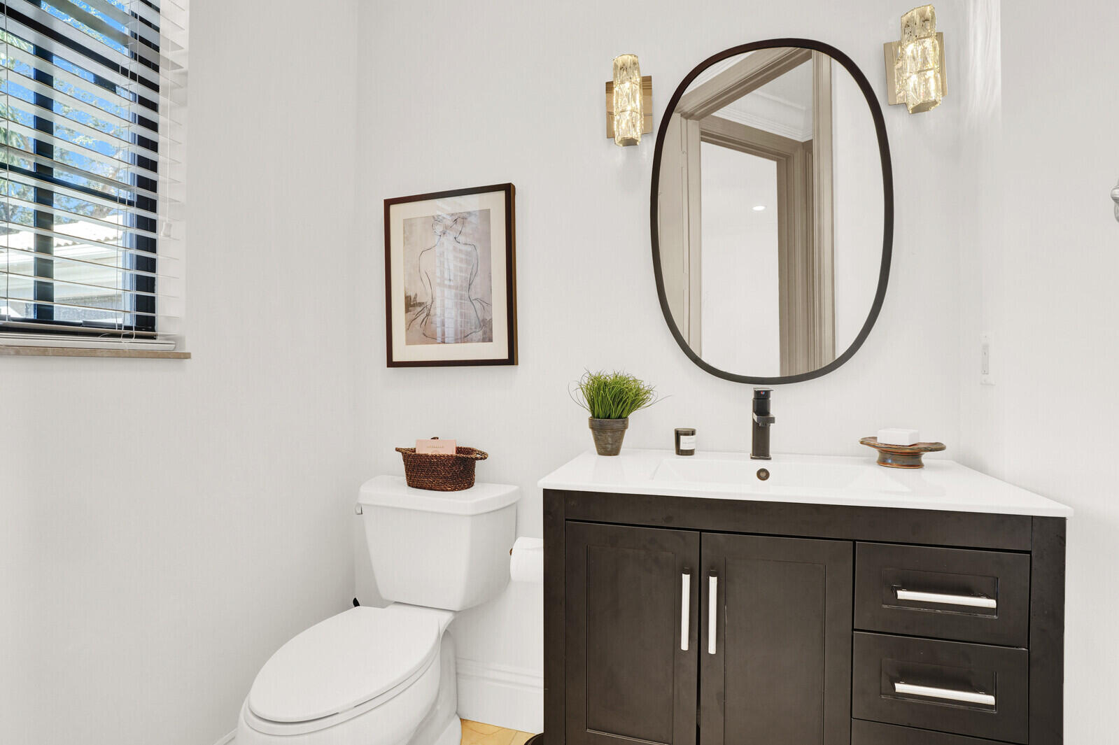16202 Rosecroft Terrace