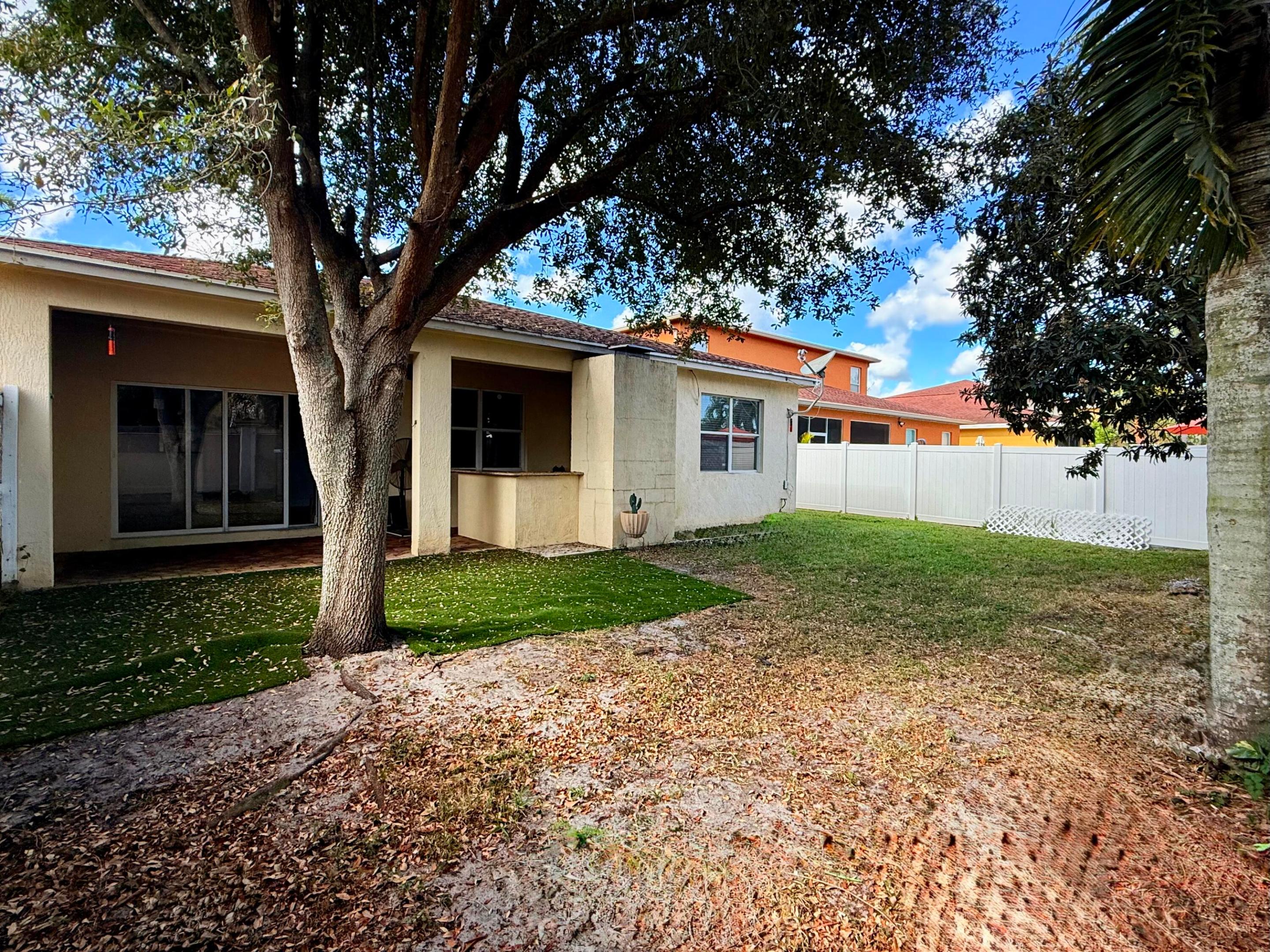 888 Quartz Terrace