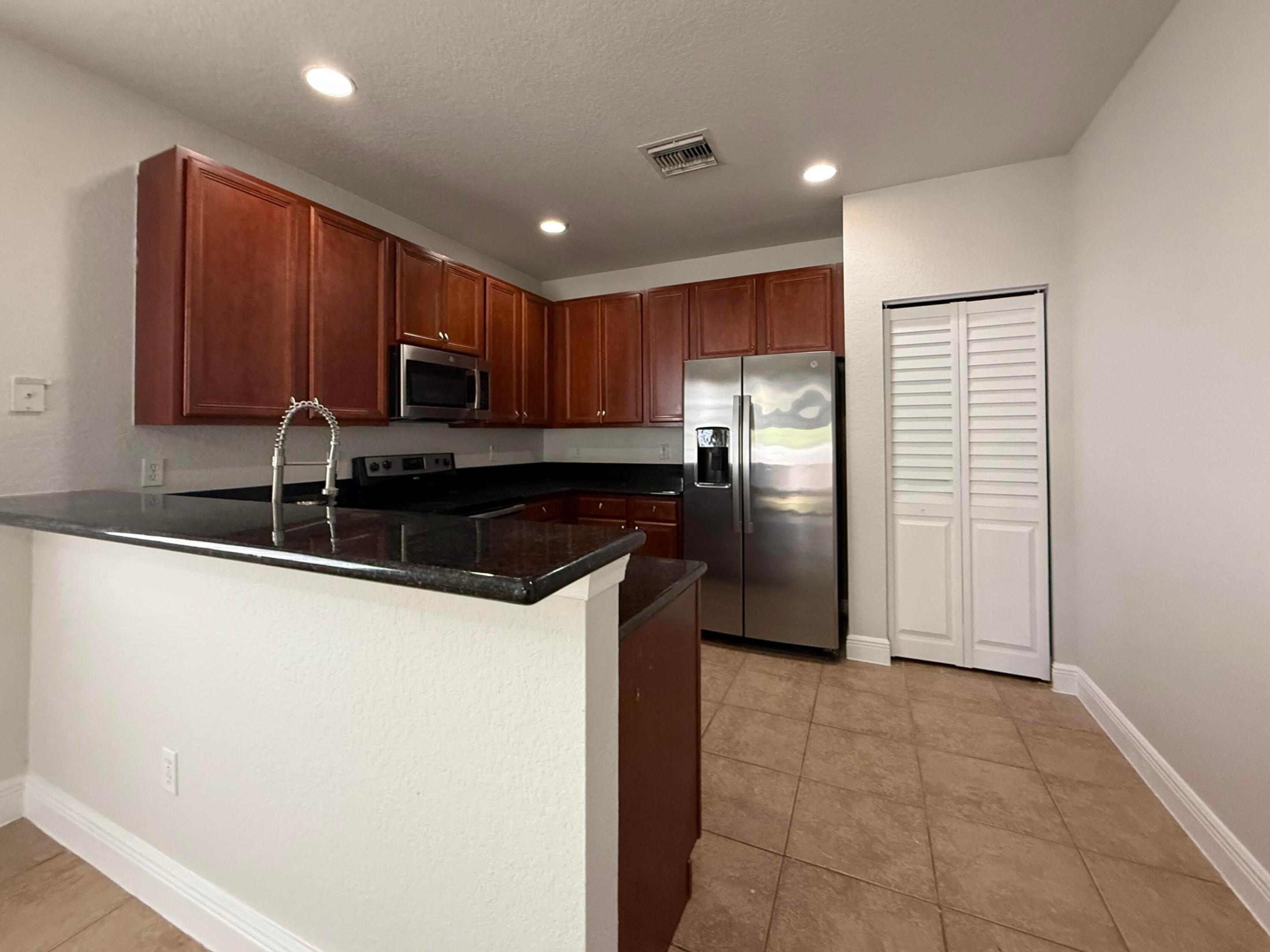 888 Quartz Terrace