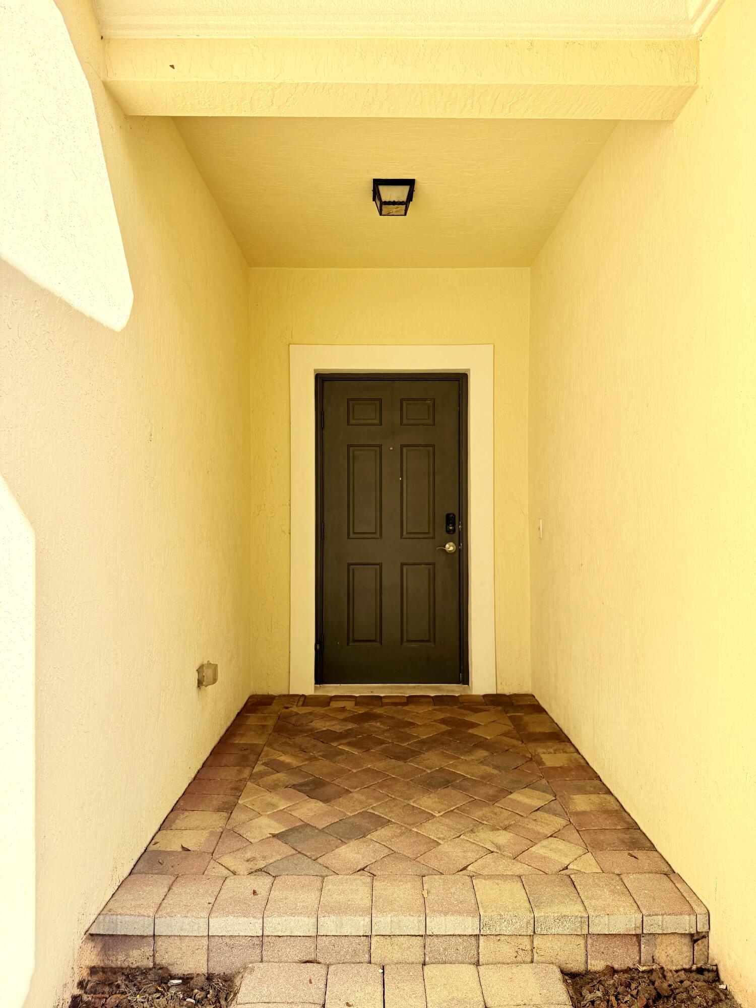 888 Quartz Terrace
