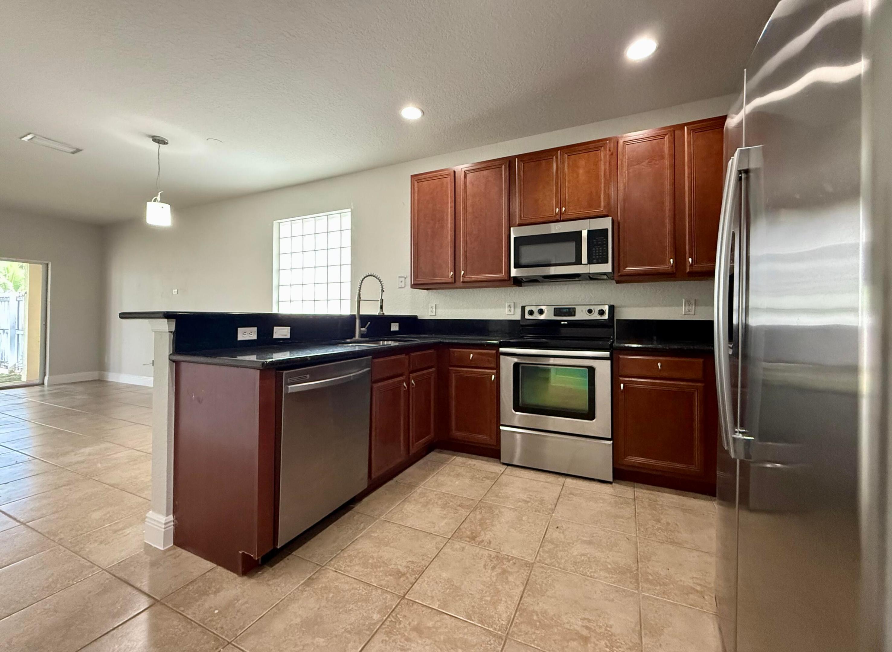 888 Quartz Terrace
