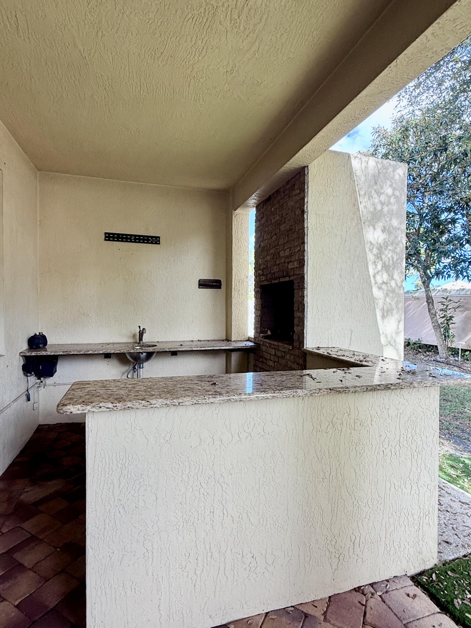 888 Quartz Terrace