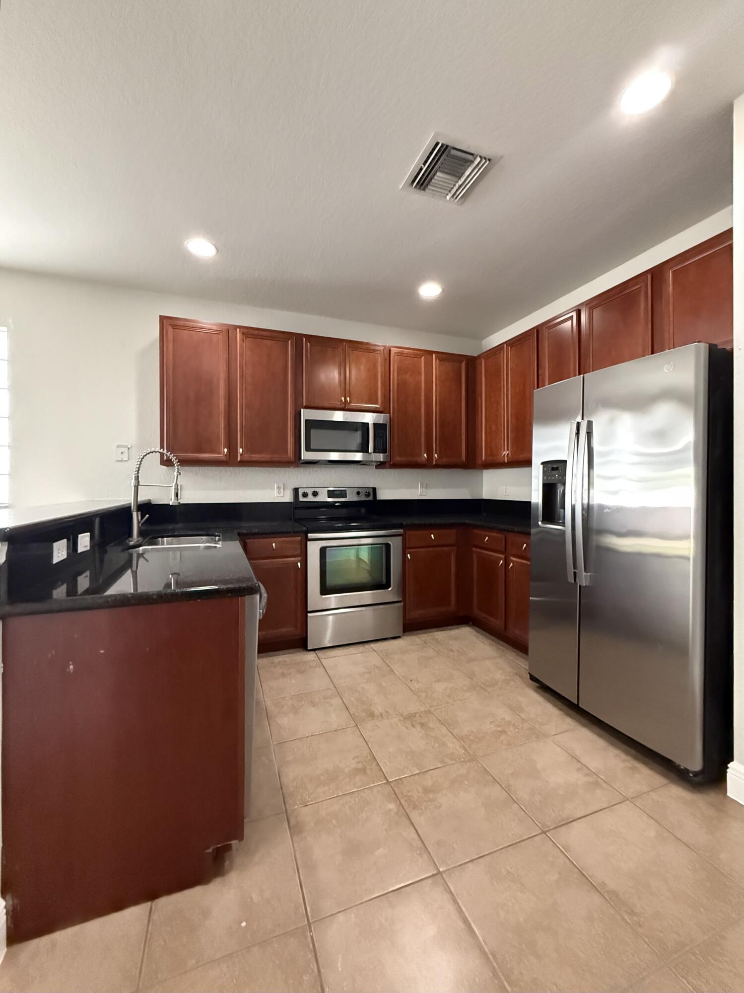 888 Quartz Terrace