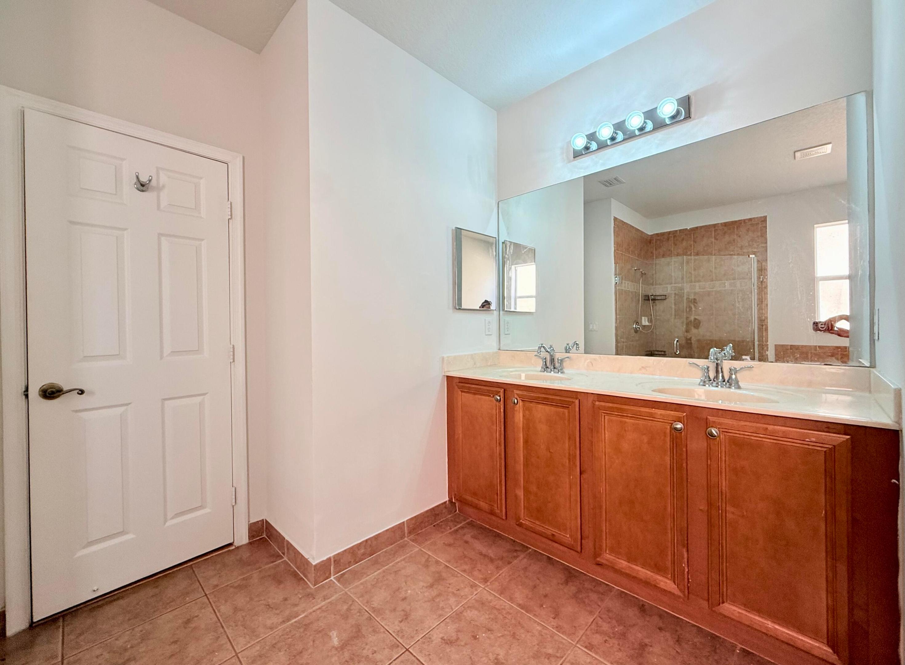 888 Quartz Terrace