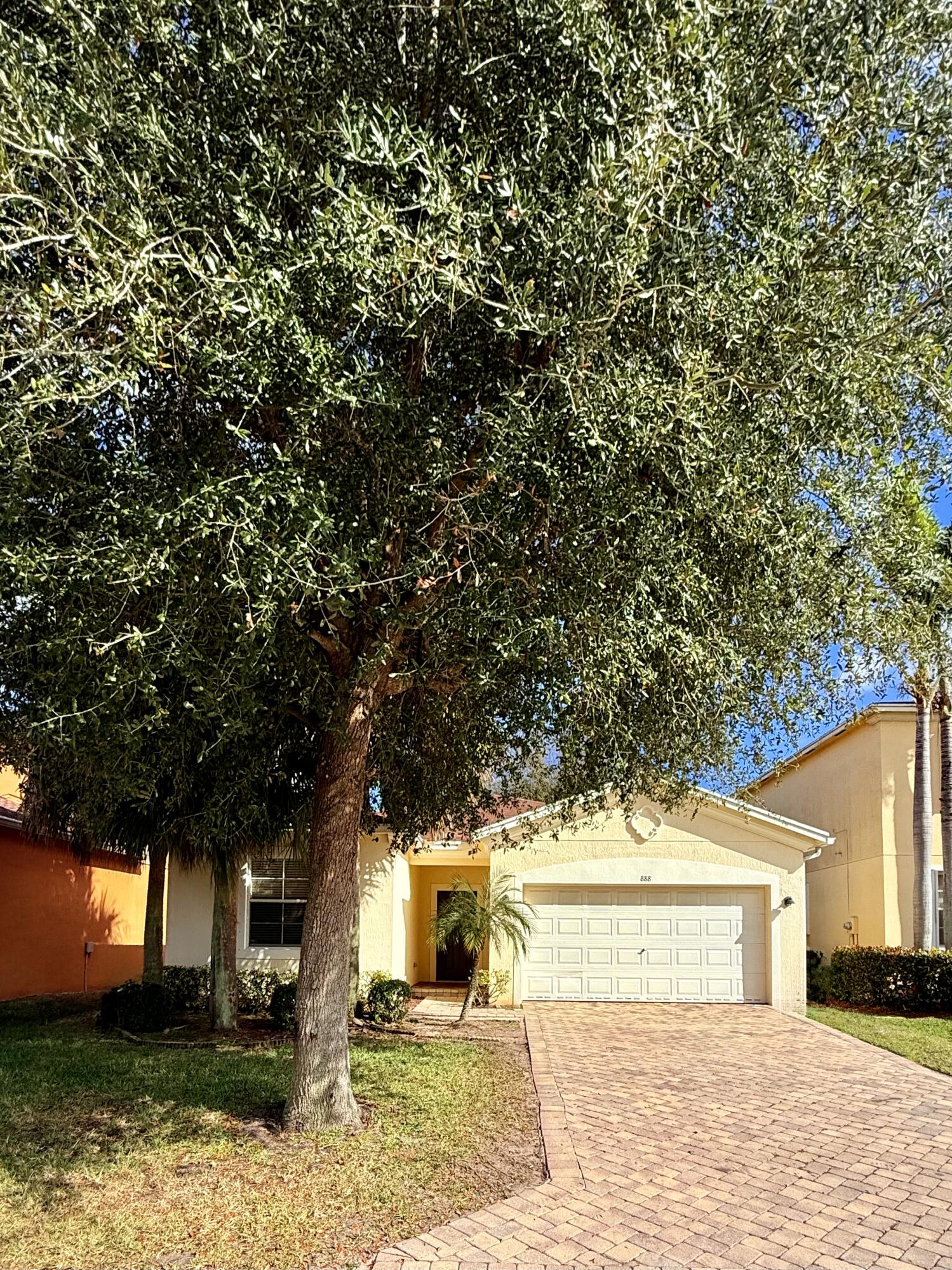 888 Quartz Terrace