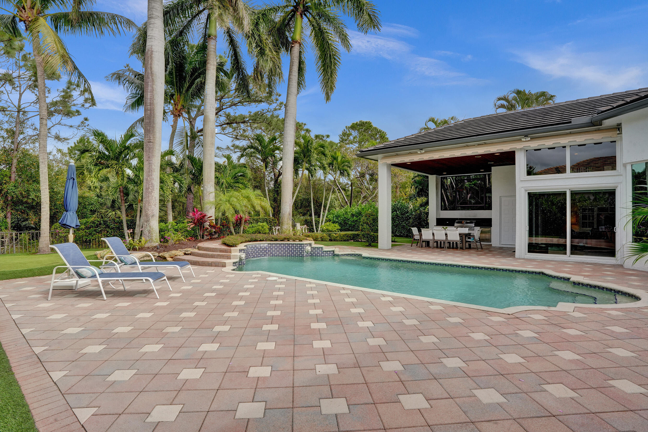 2403 NW 49th Lane
