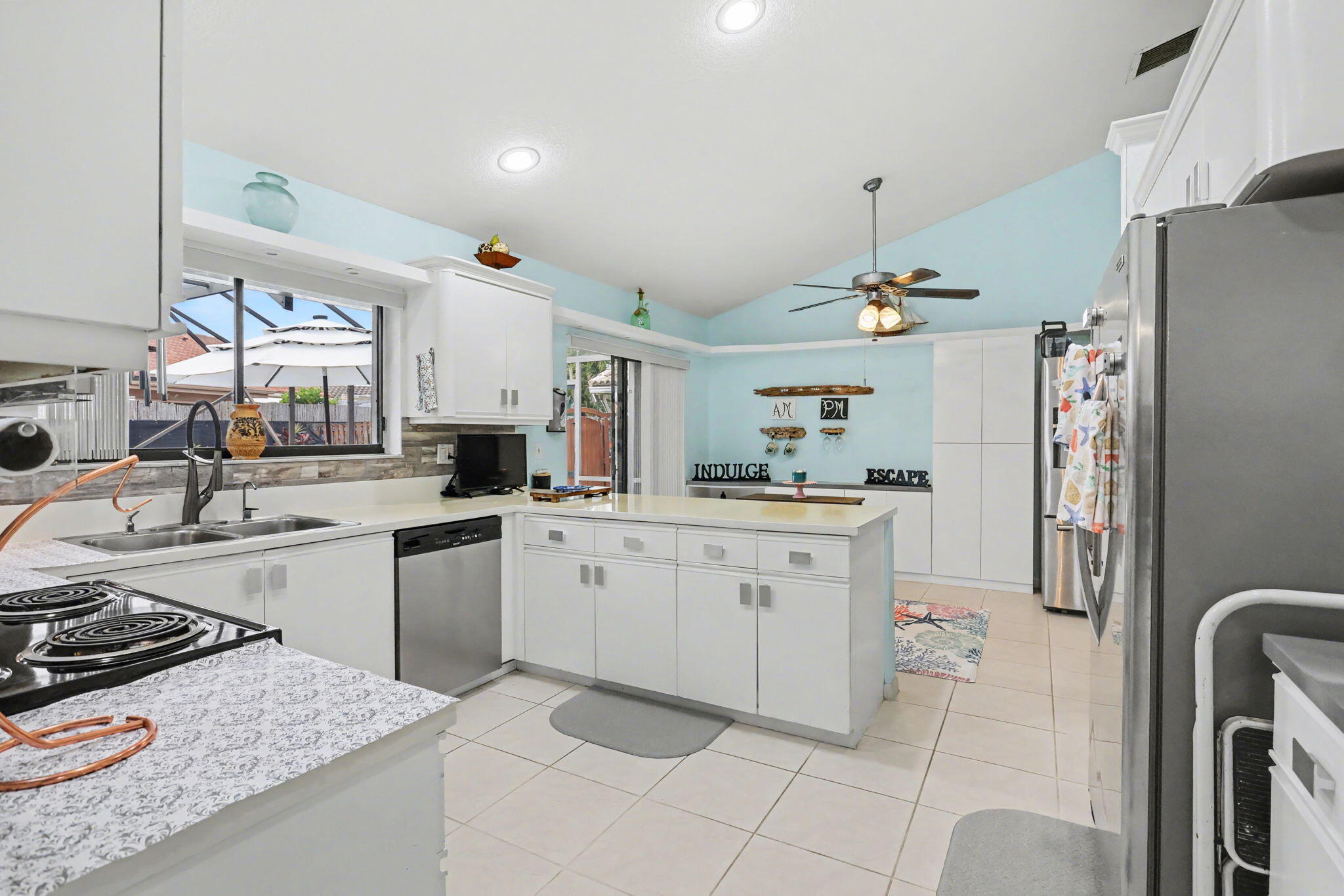 9284 Laurel Green Drive