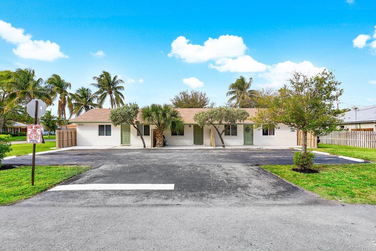 1040 Miami Boulevard 1,2,3