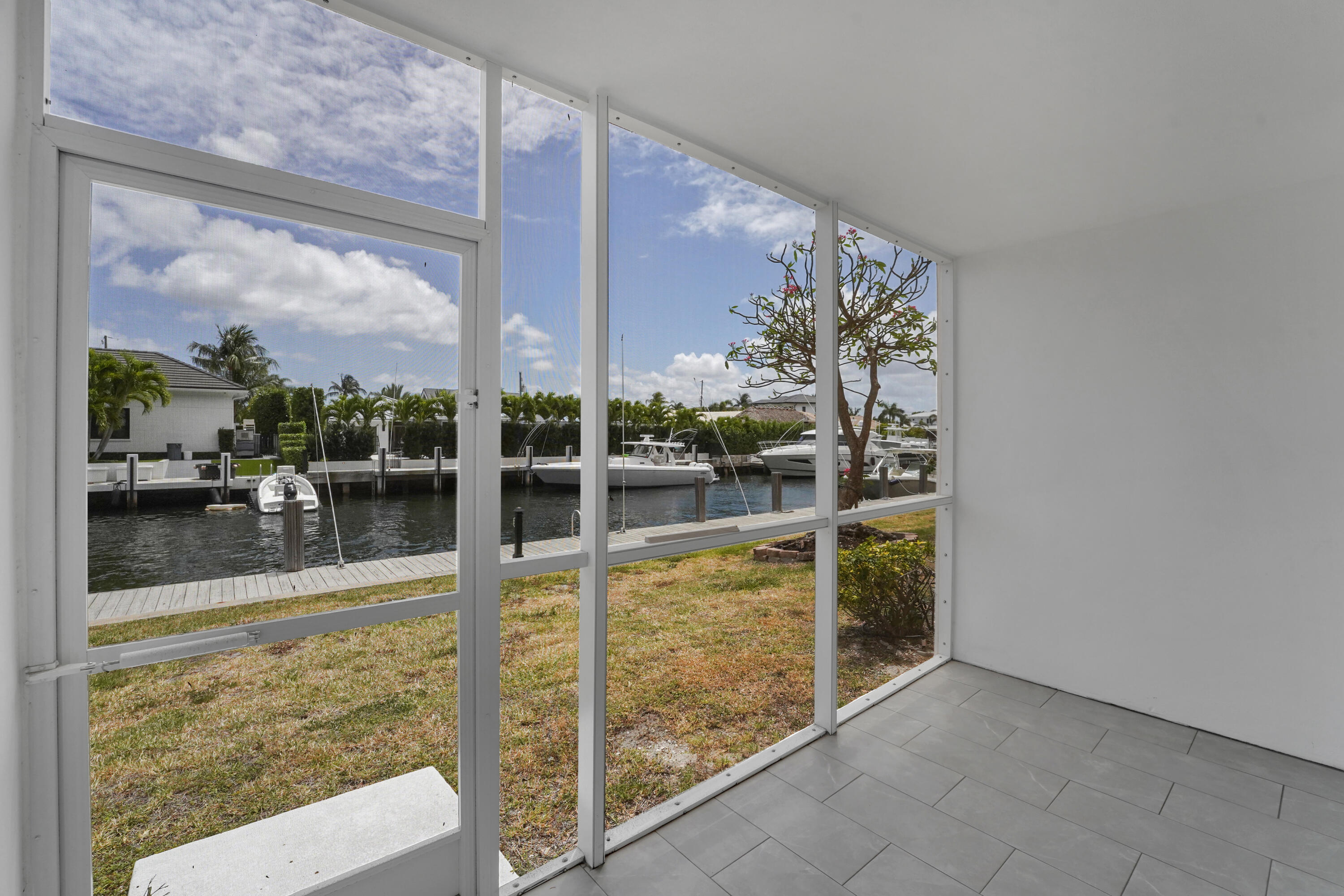 750 NE Spanish River Boulevard 1020