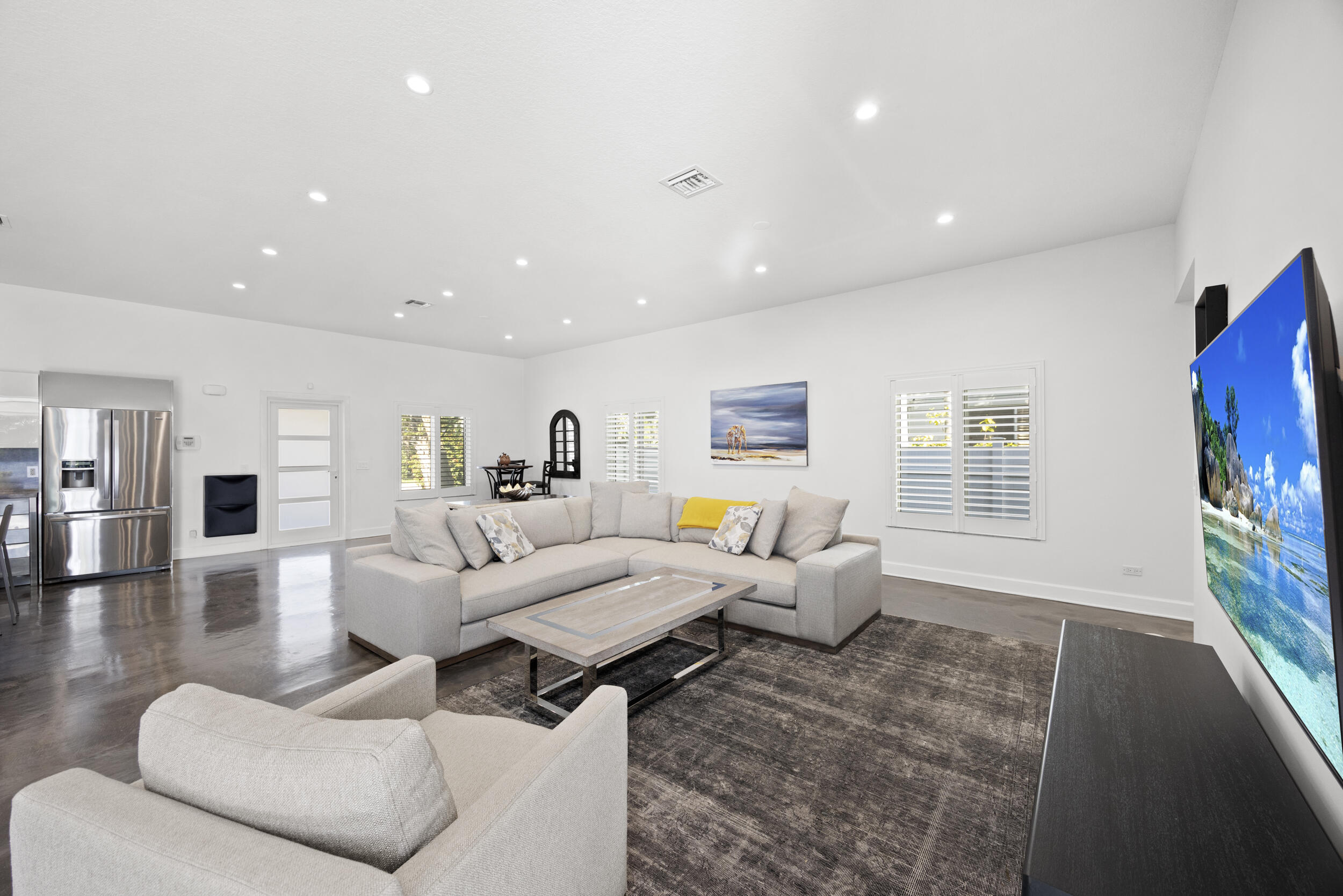 930 NW 4th Court