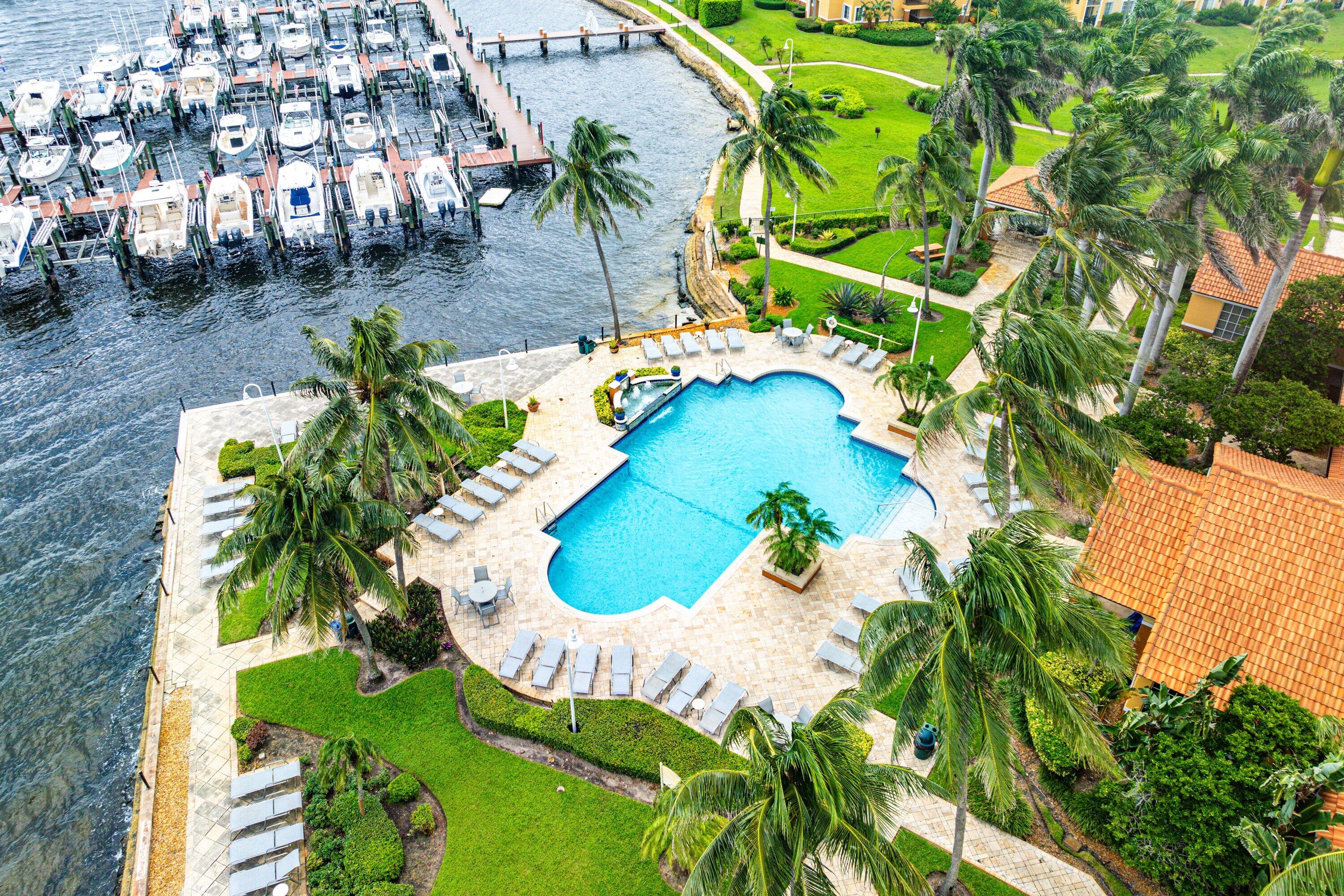 117 Yacht Club Way 206