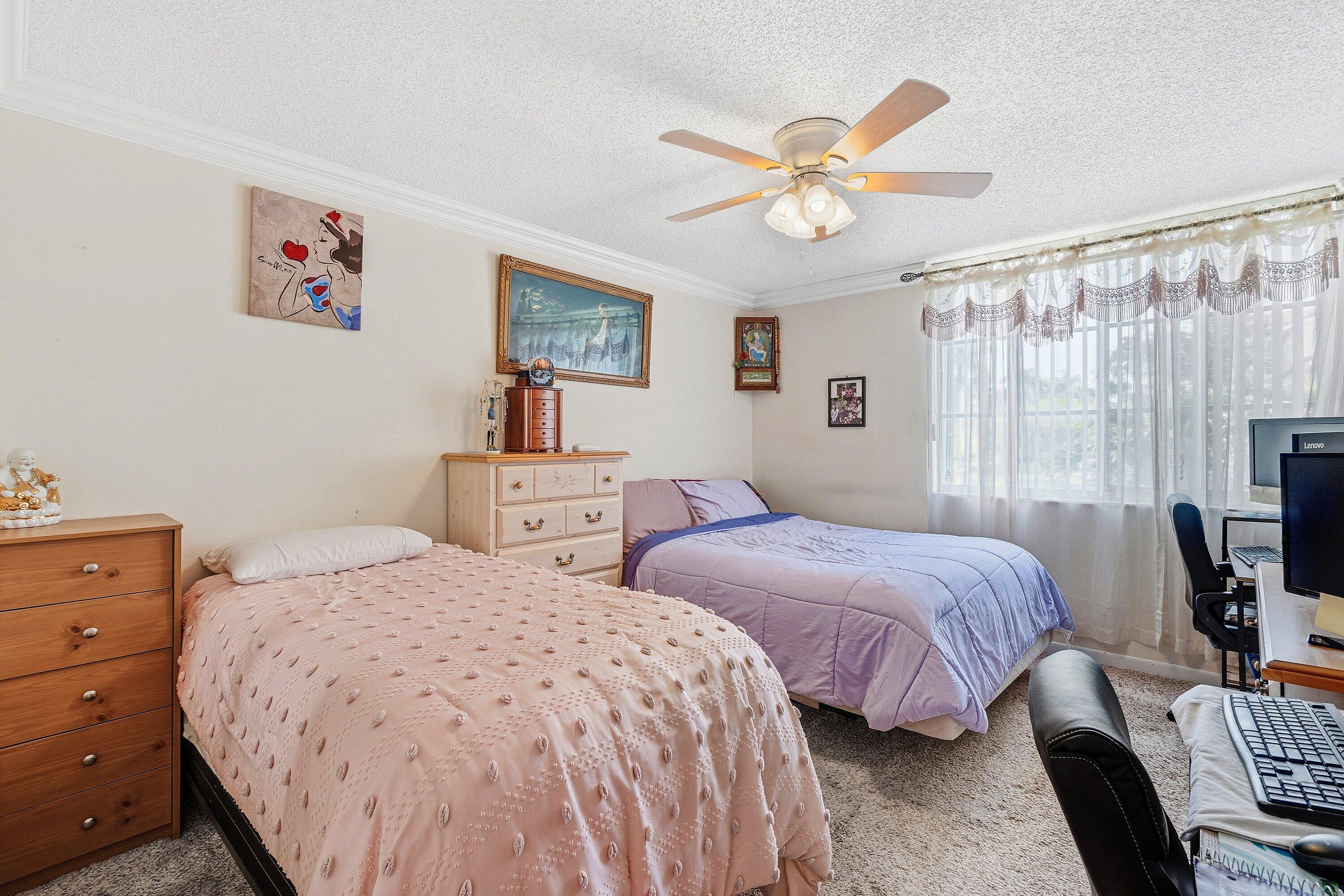 117 Yacht Club Way 206
