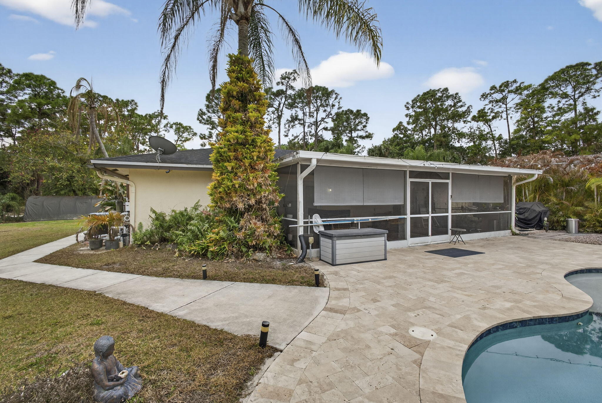 15773 85th Road N