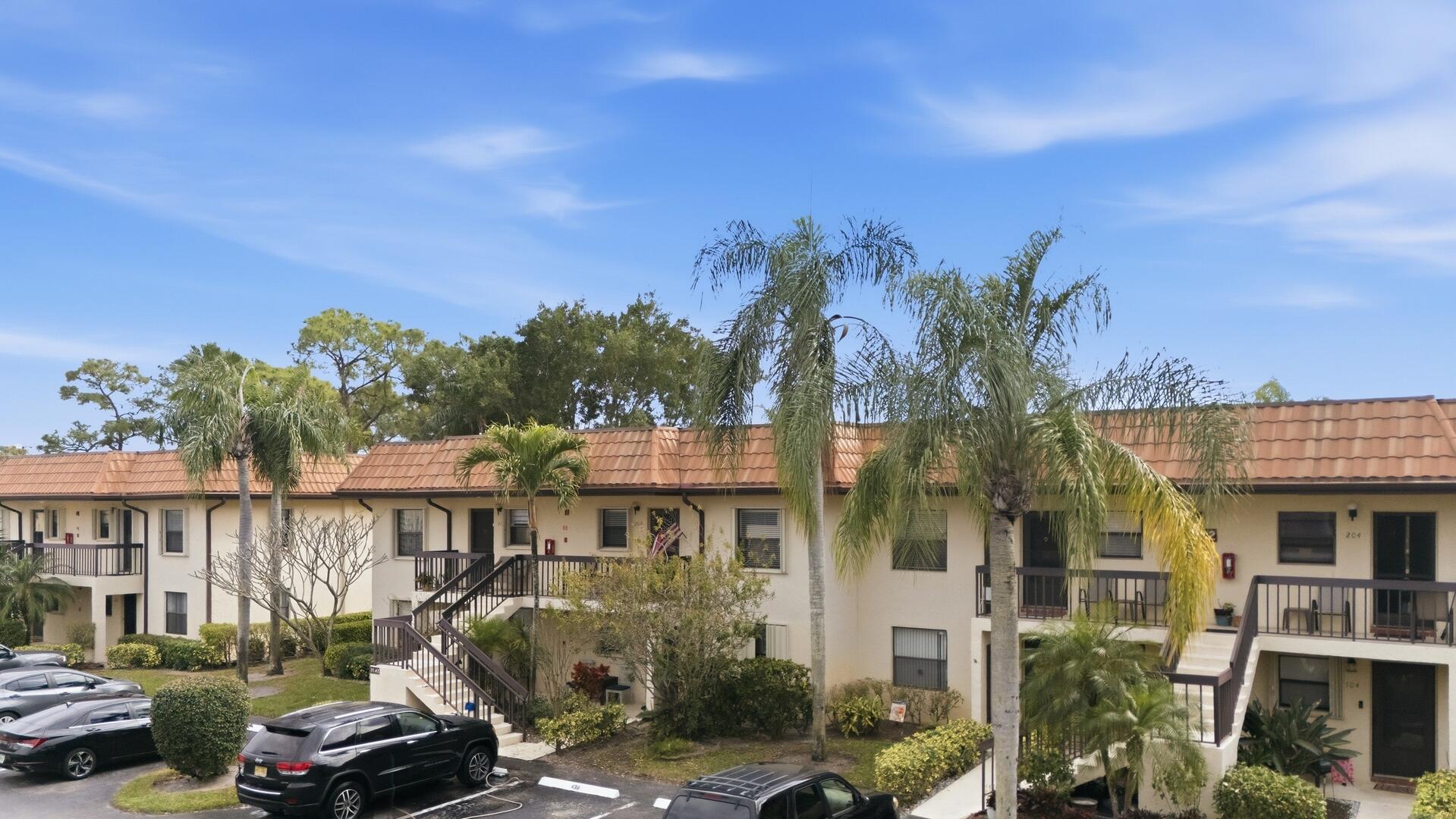 7142 Golf Colony Court 102