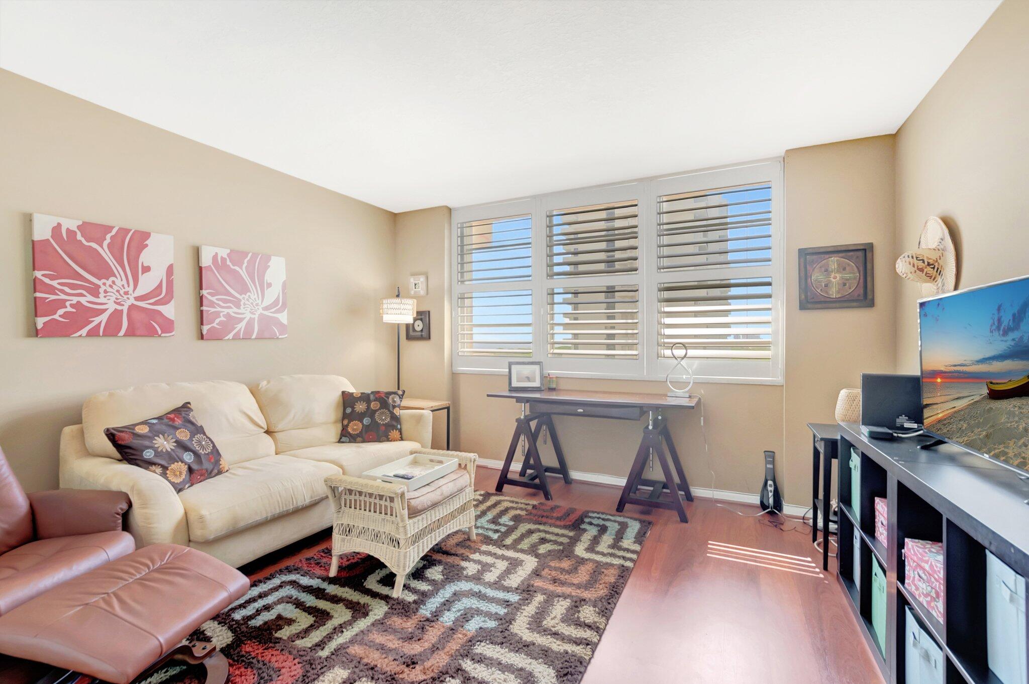 2121 N Ocean Boulevard 801w