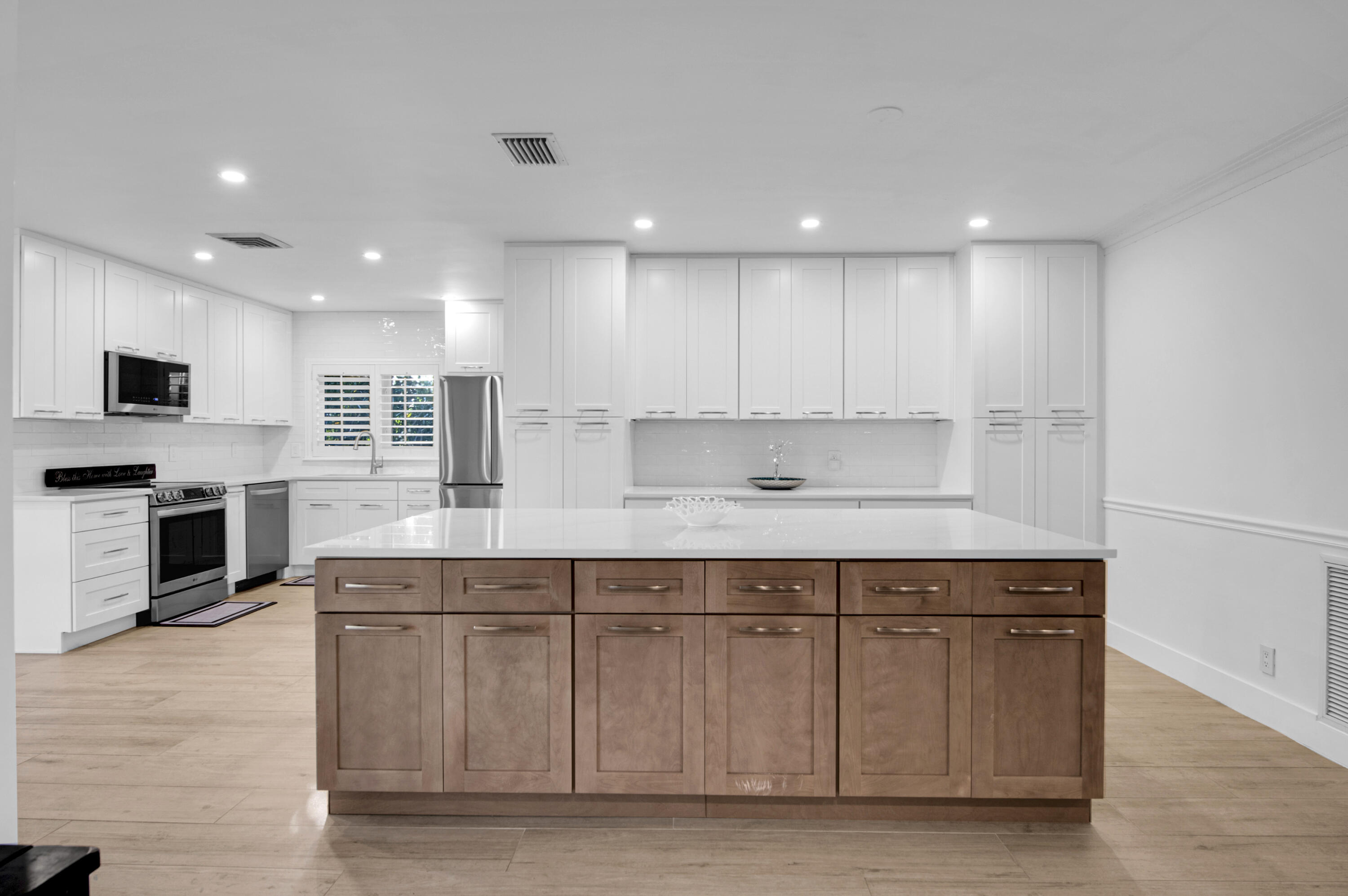 744 Peachtree Lane