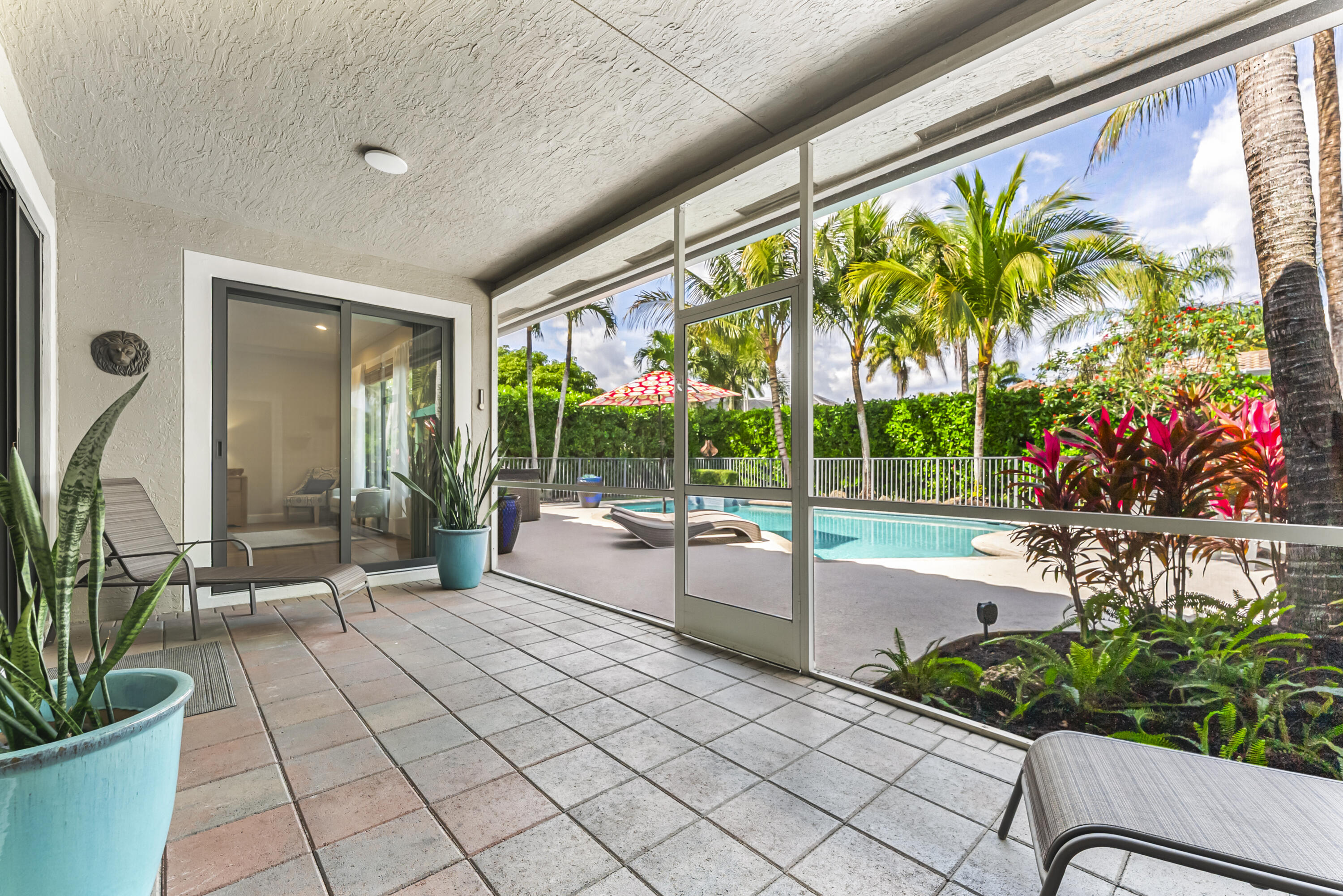12212 Rockledge Circle