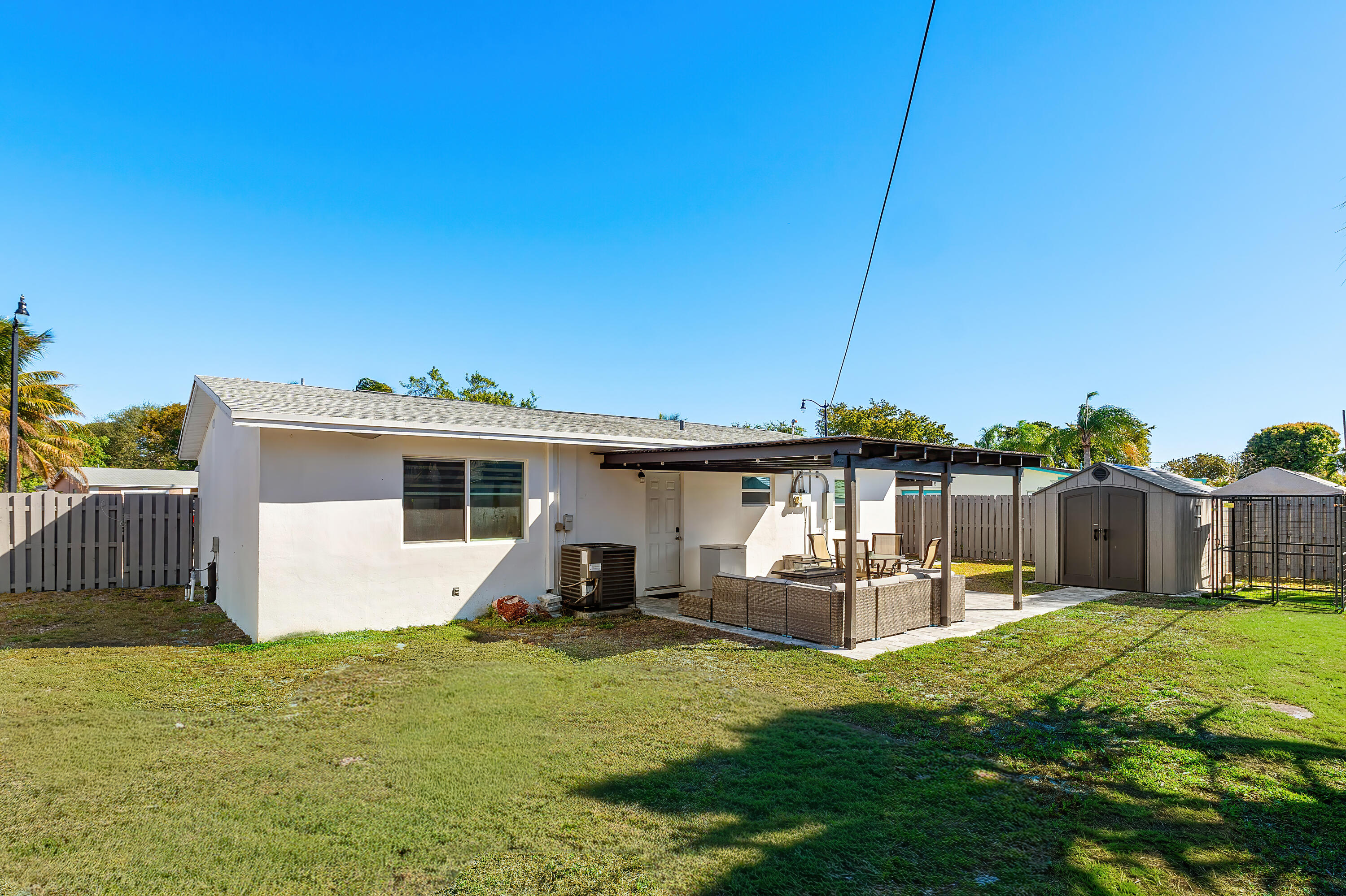 950 NE 23rd Place