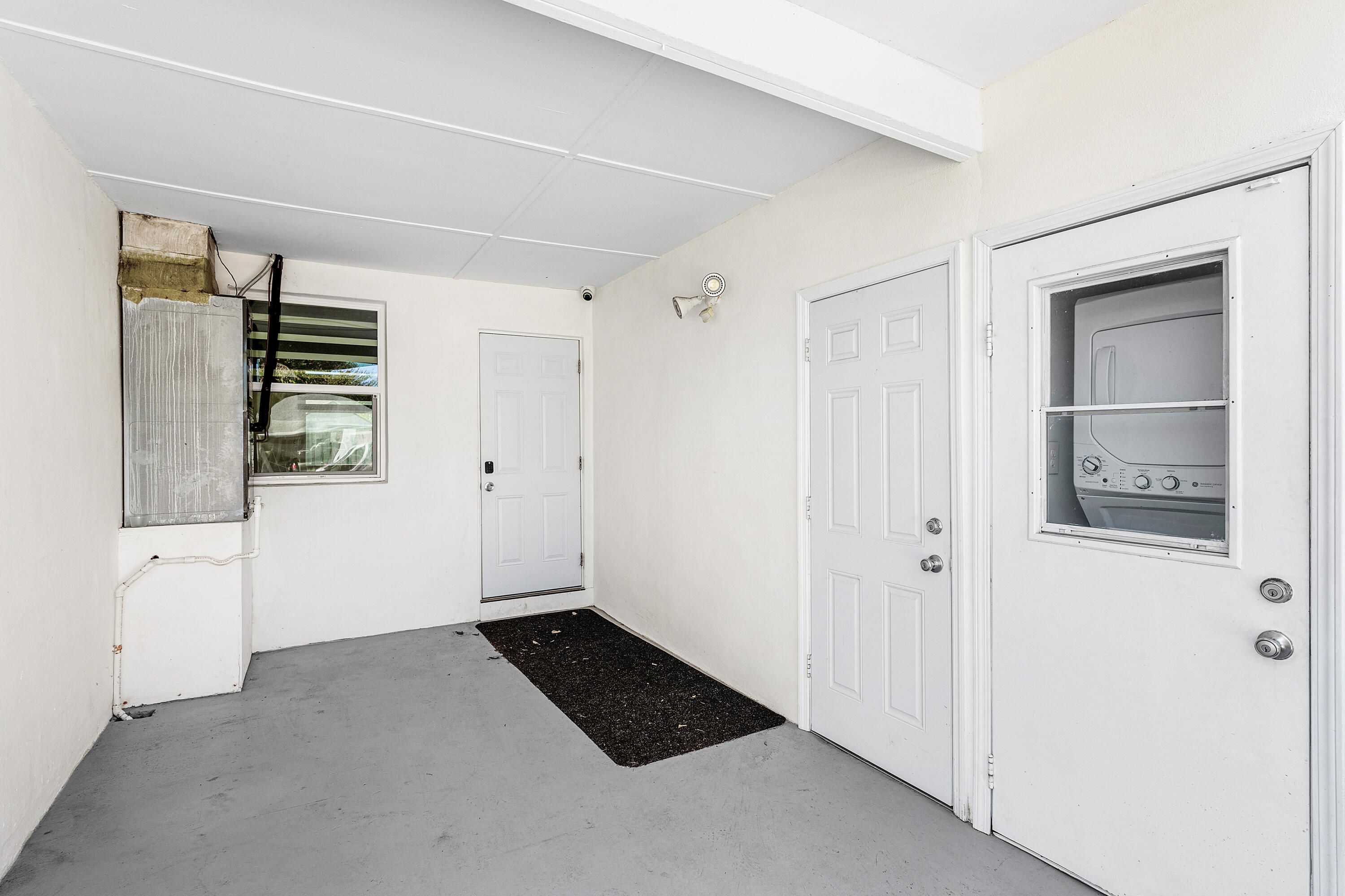 950 NE 23rd Place