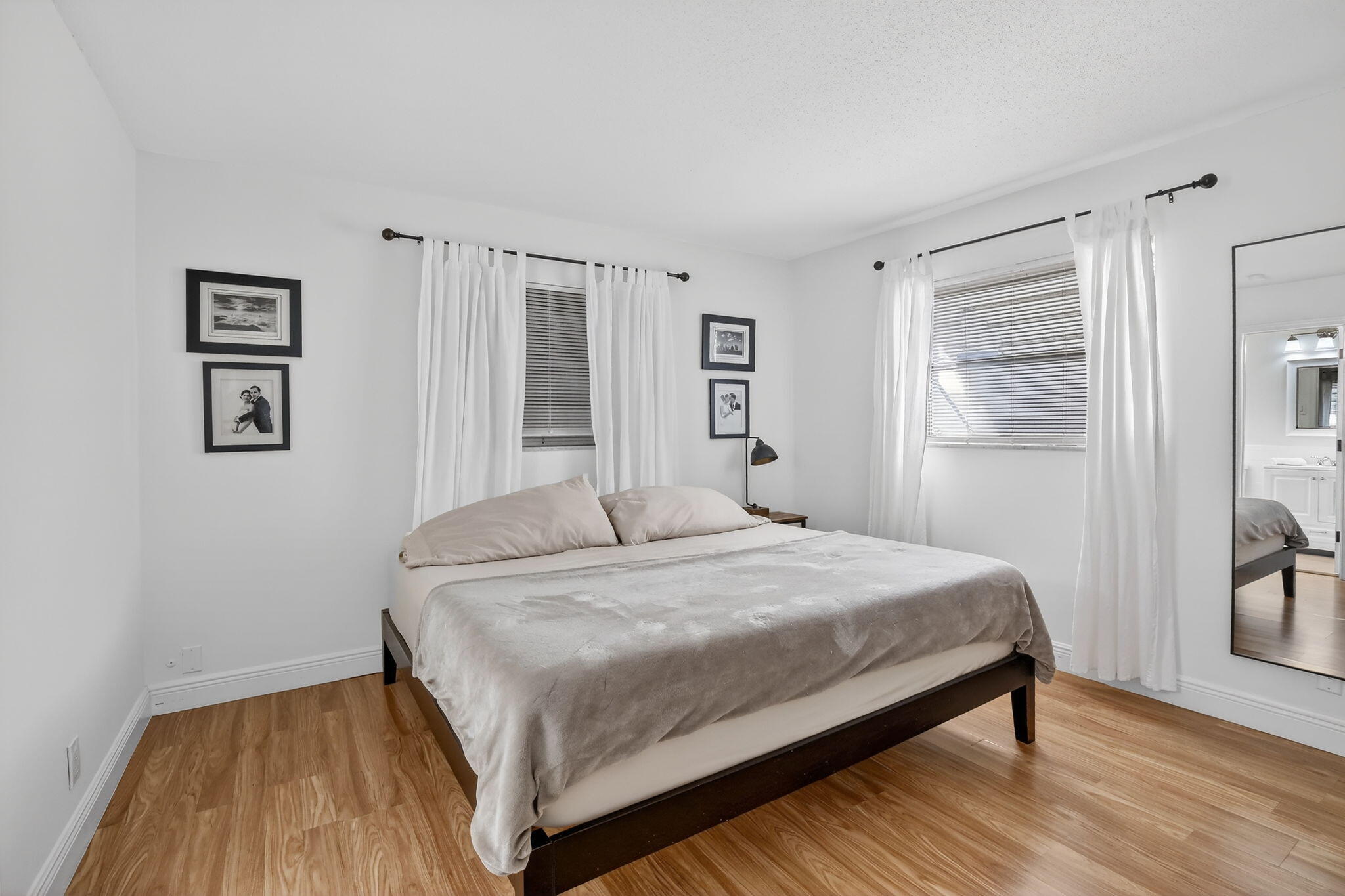 5710 NW 70th Terrace