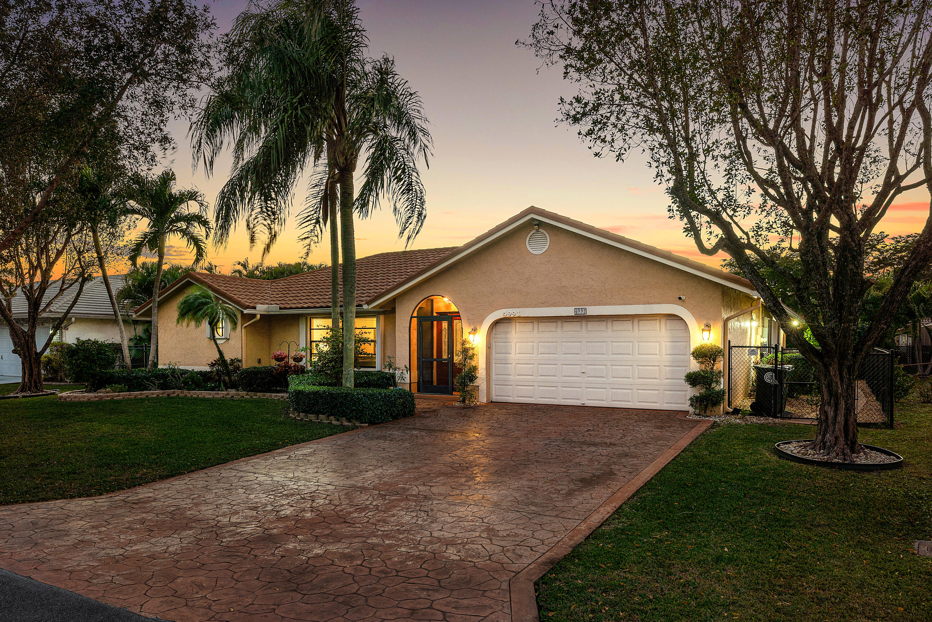4991 NW 47th Avenue