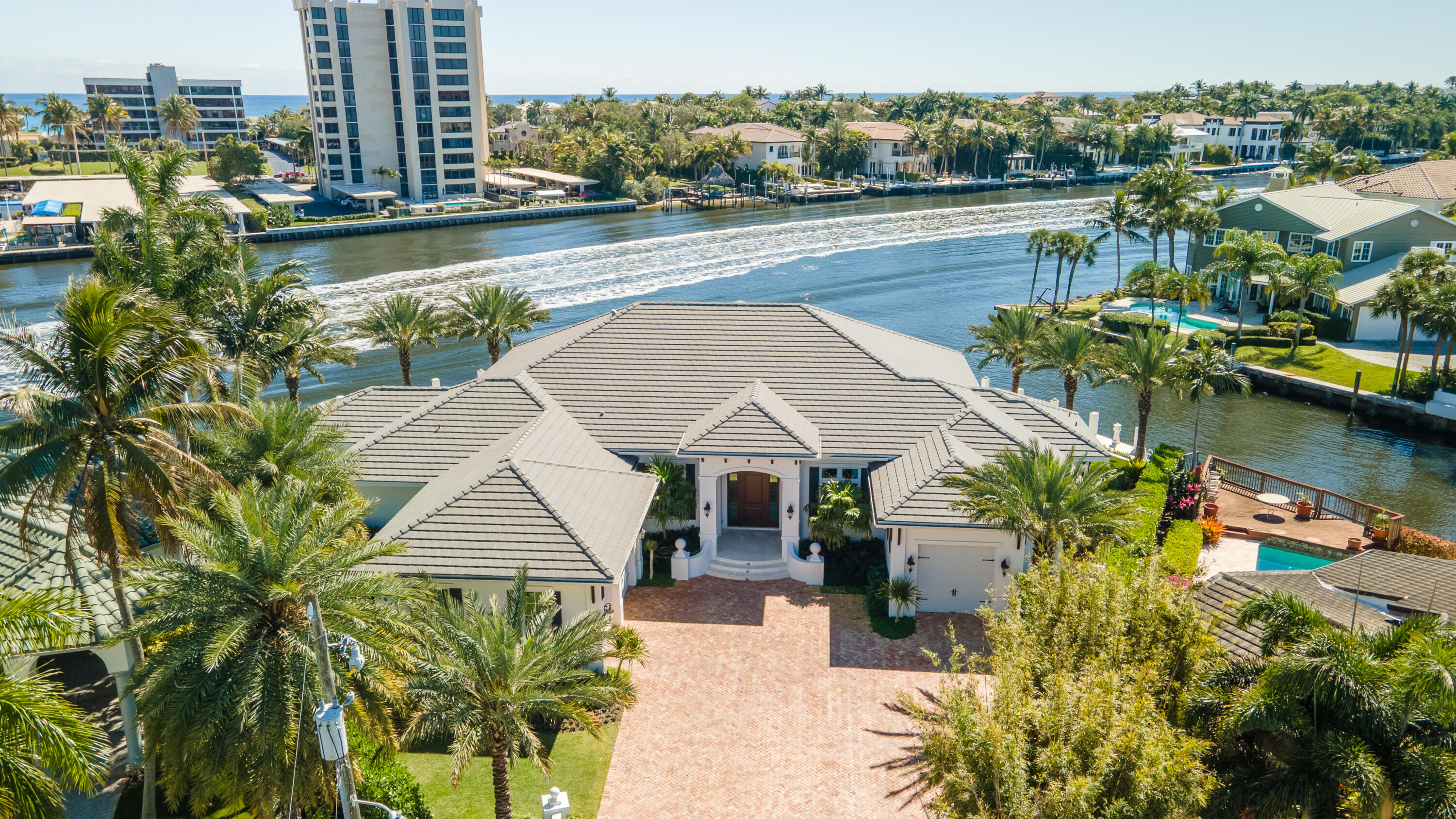 976 Cypress Drive