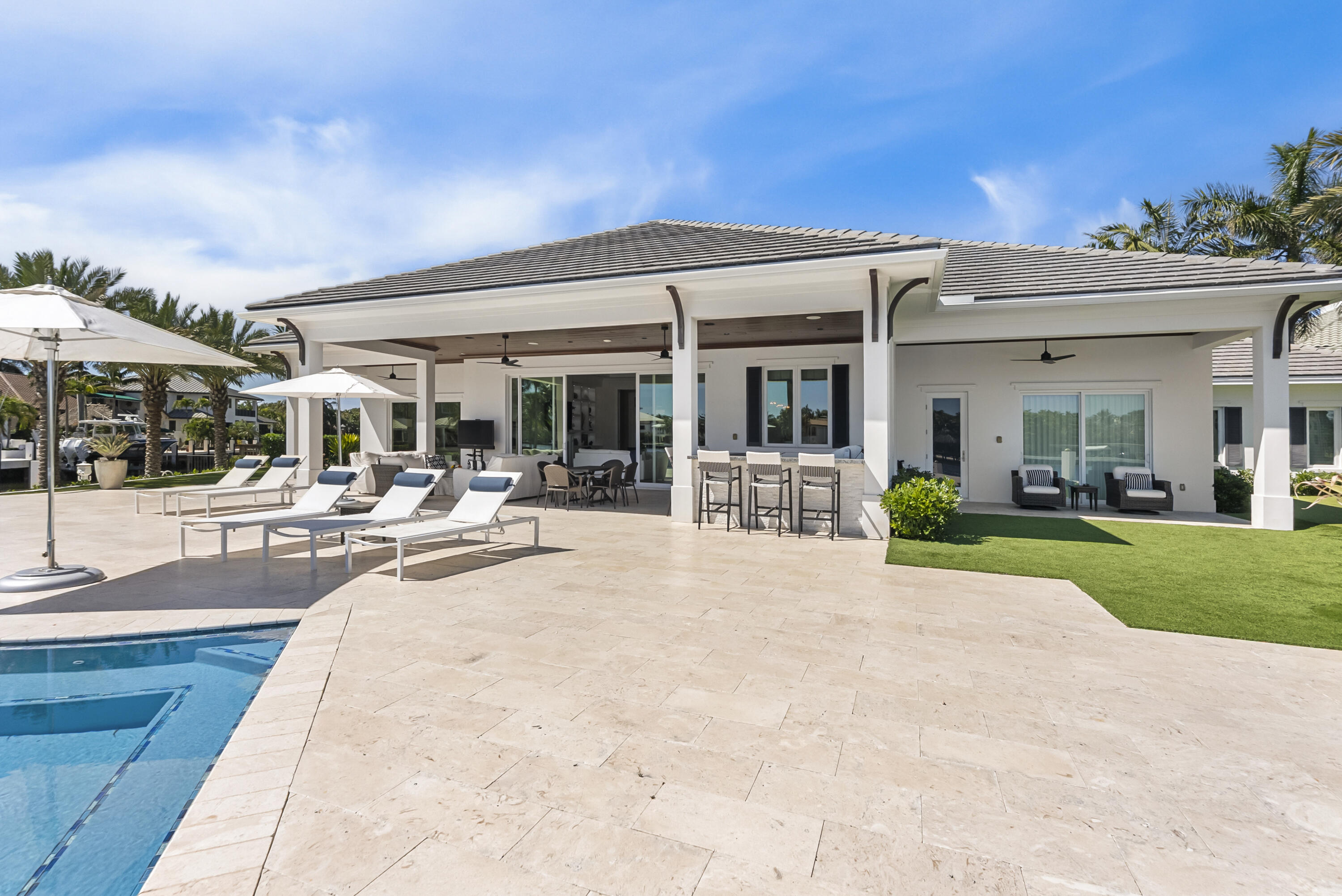 976 Cypress Drive