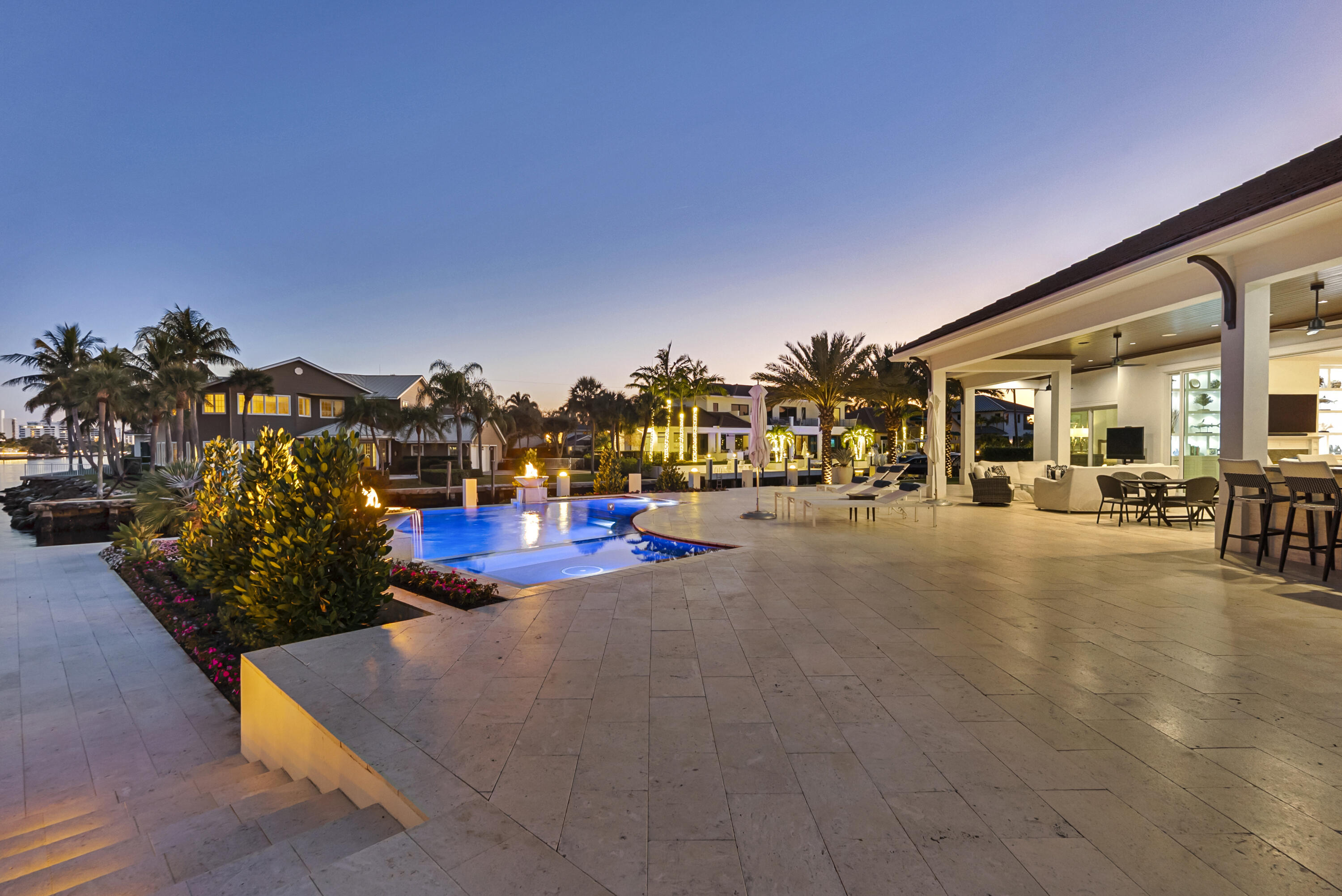976 Cypress Drive