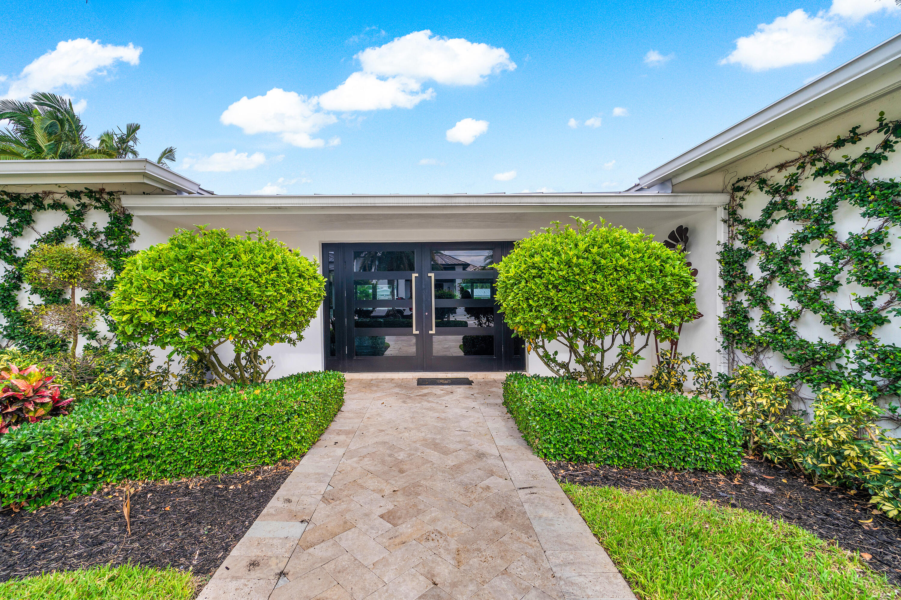 711 NE 69th Street