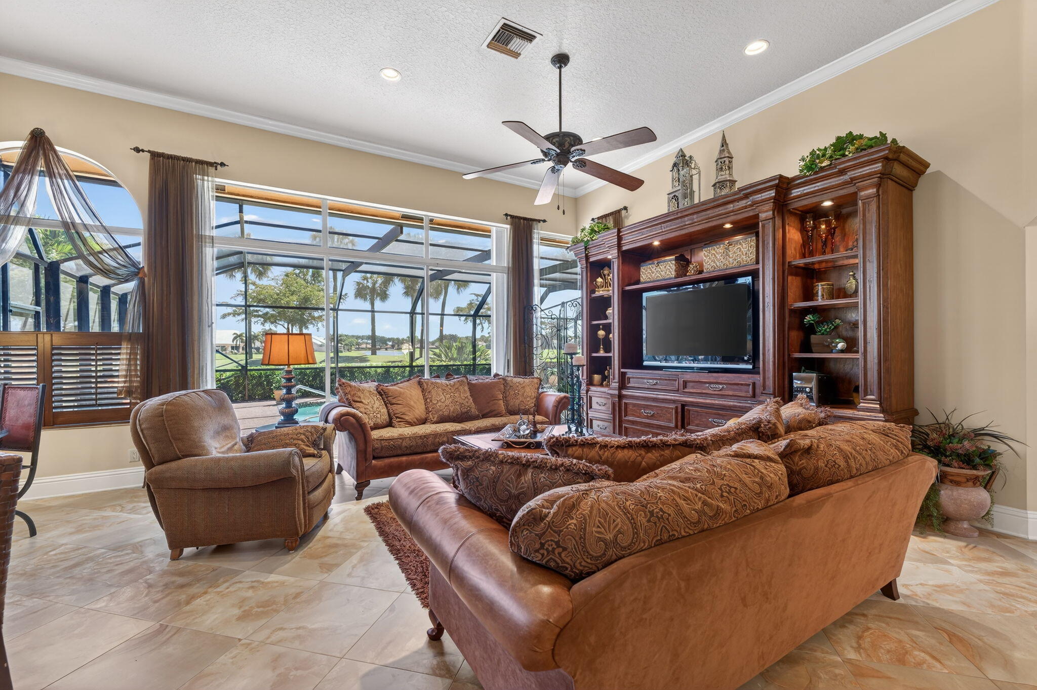 8080 Desmond Drive