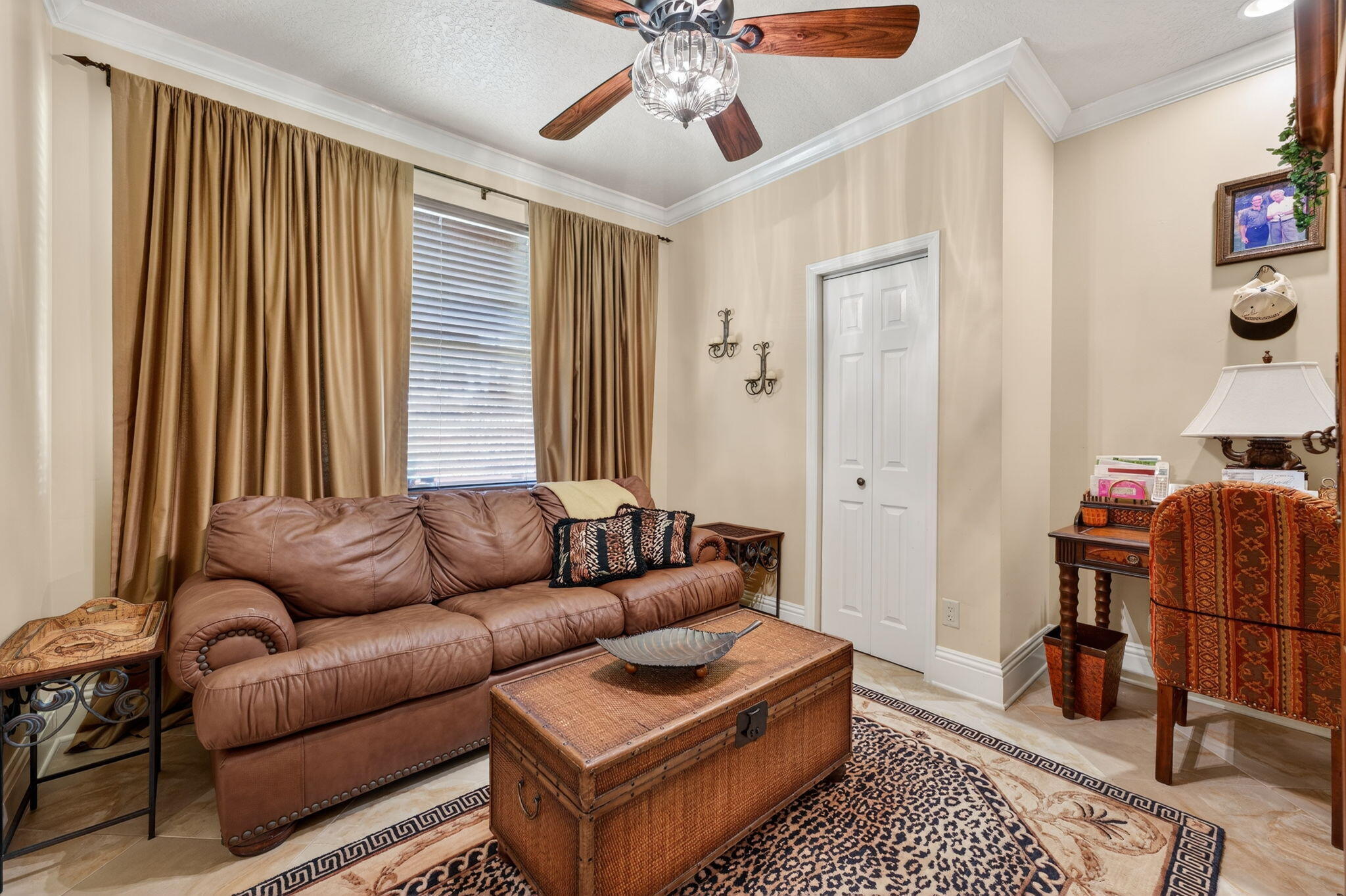 8080 Desmond Drive