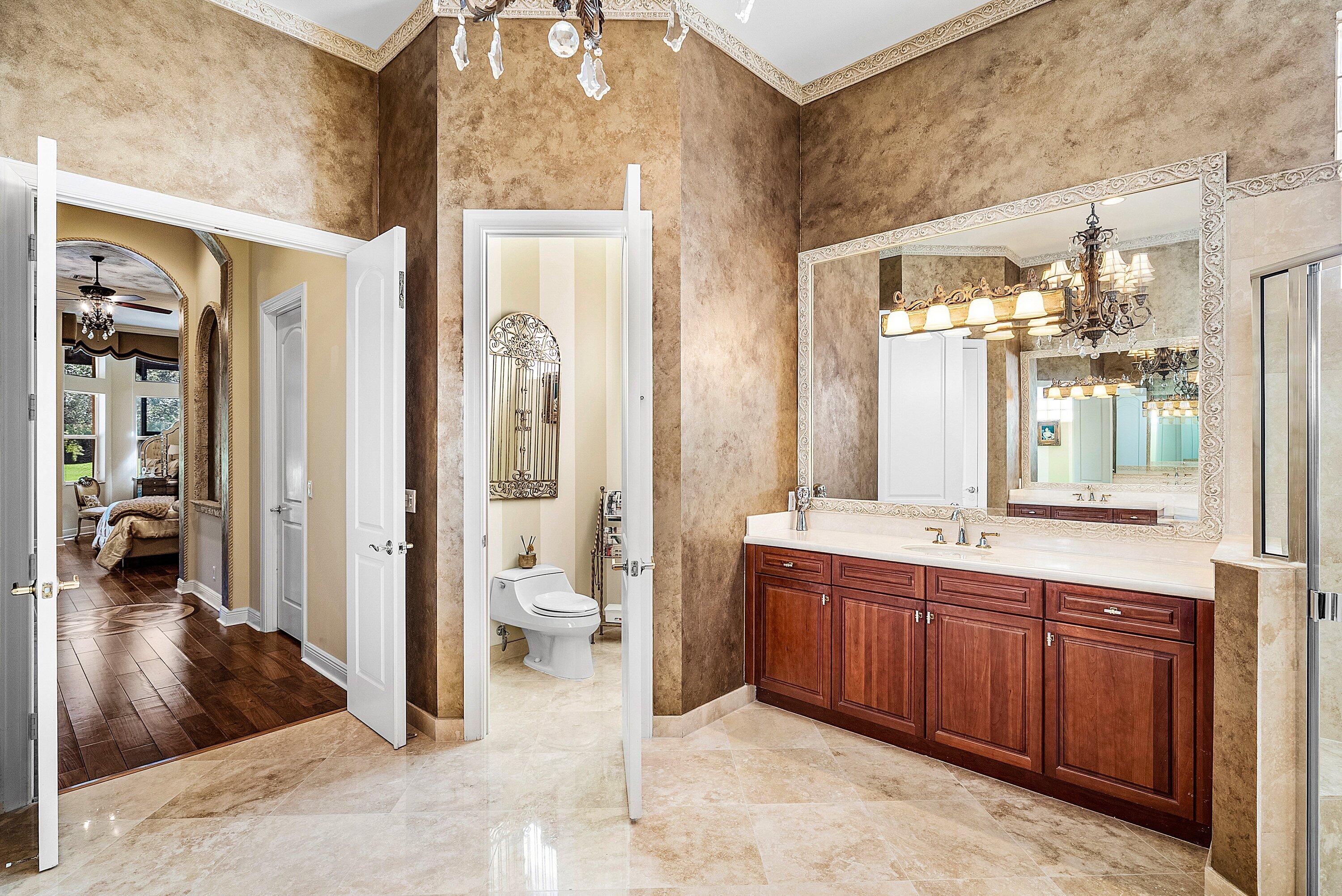 8042 Laurel Ridge Court