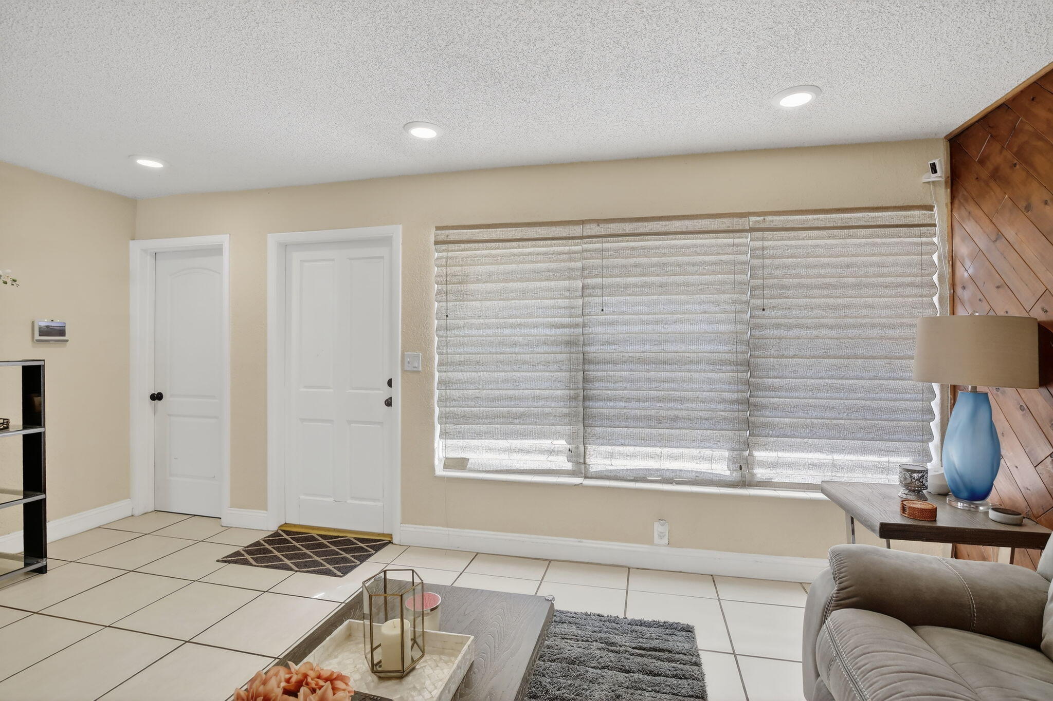 6721 SW 28th Court