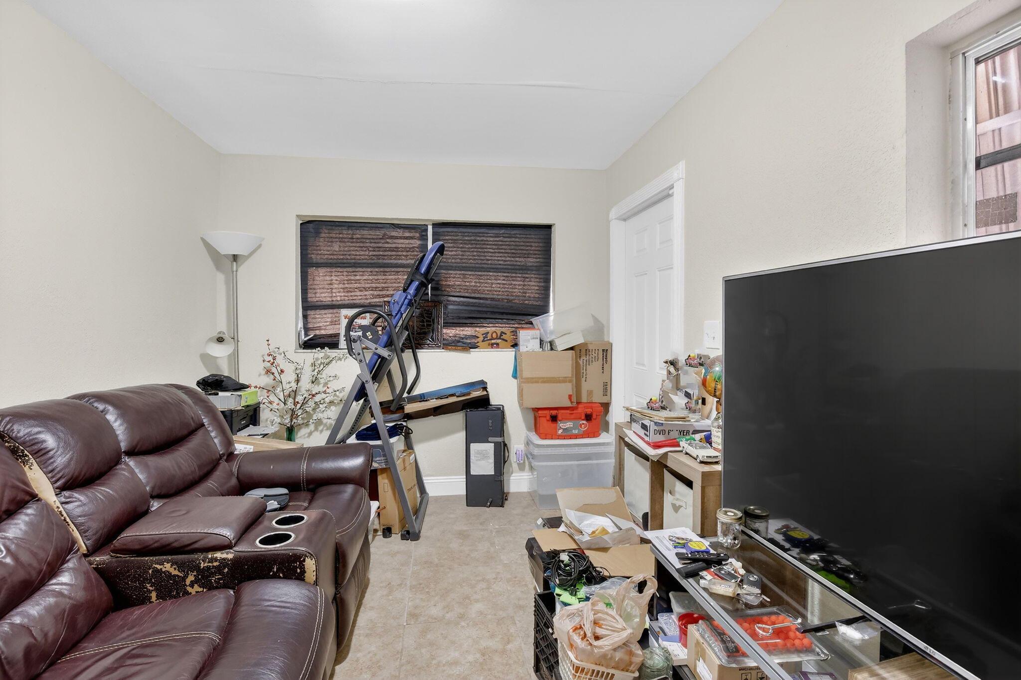 6721 SW 28th Court