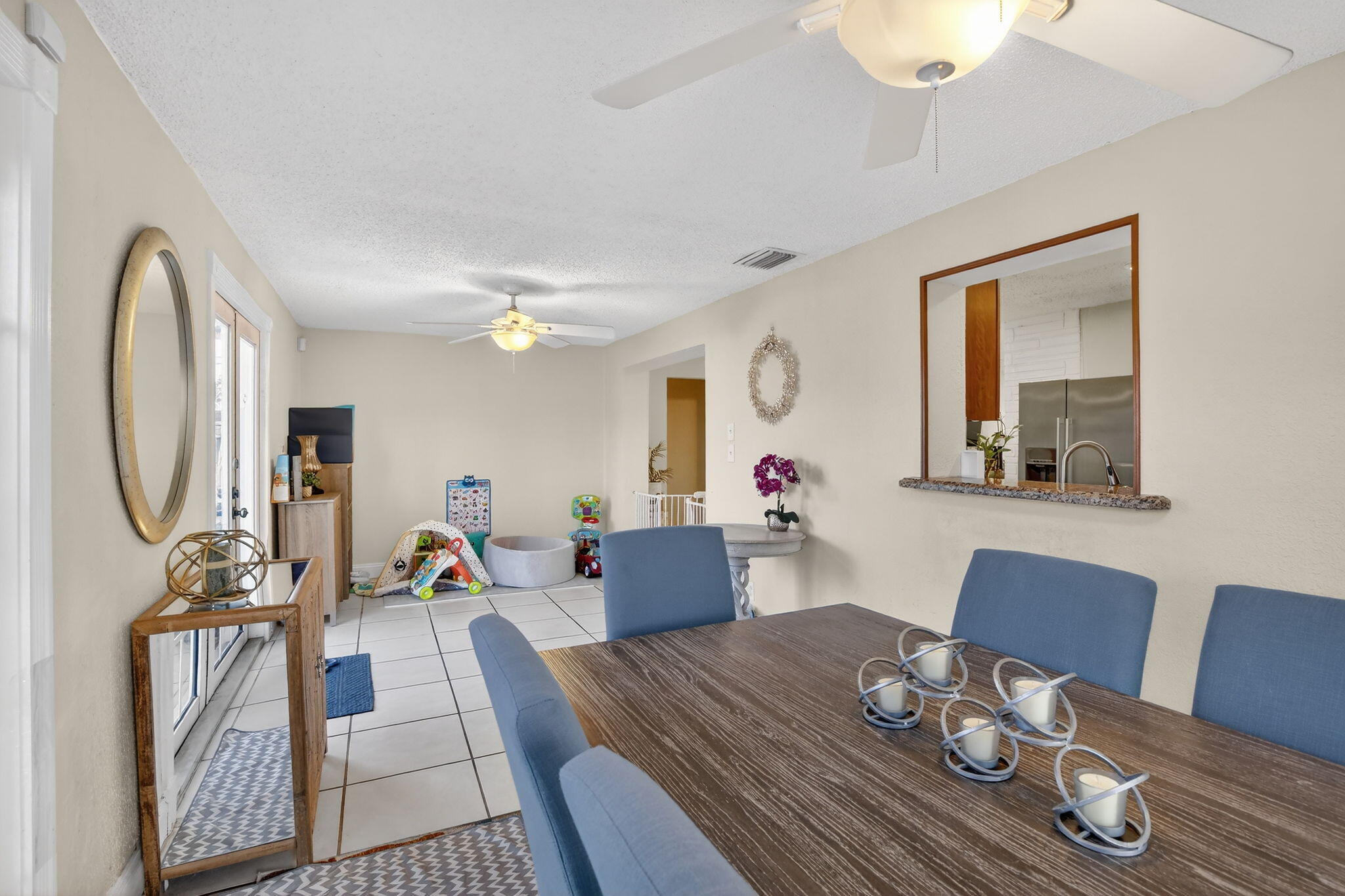 6721 SW 28th Court