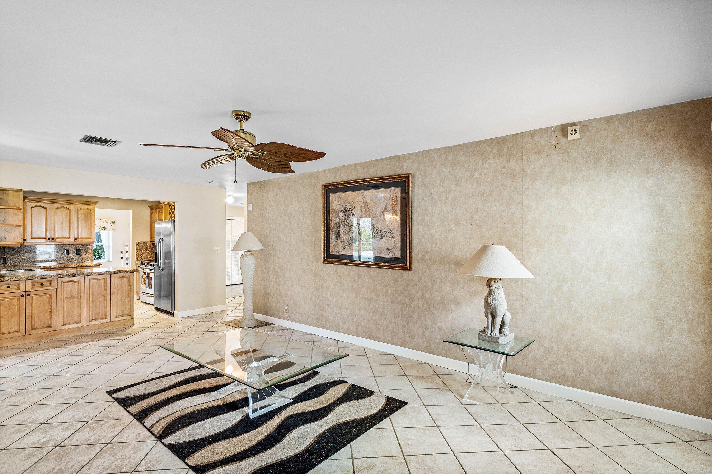 3068 NW 25th Way
