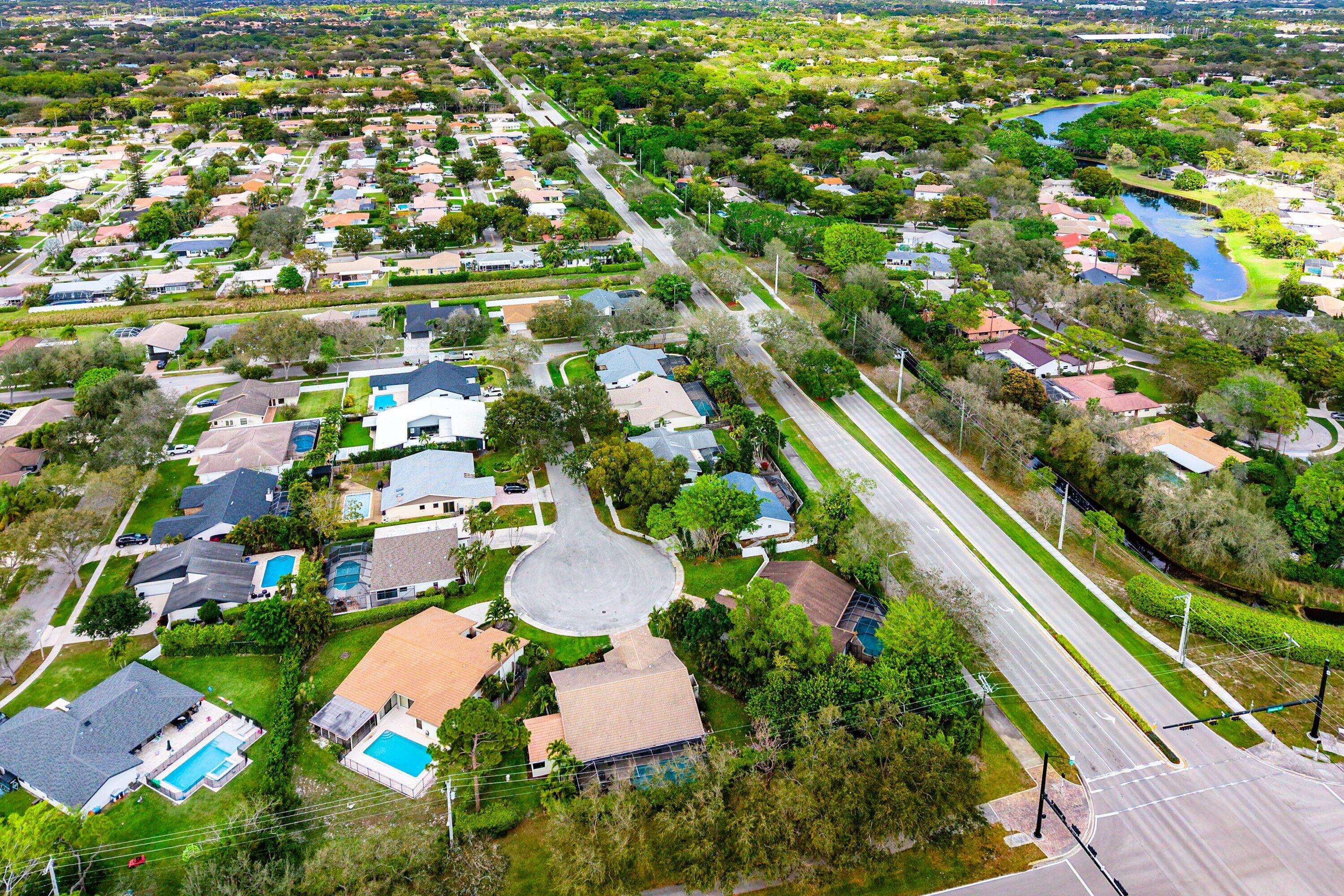 3068 NW 25th Way