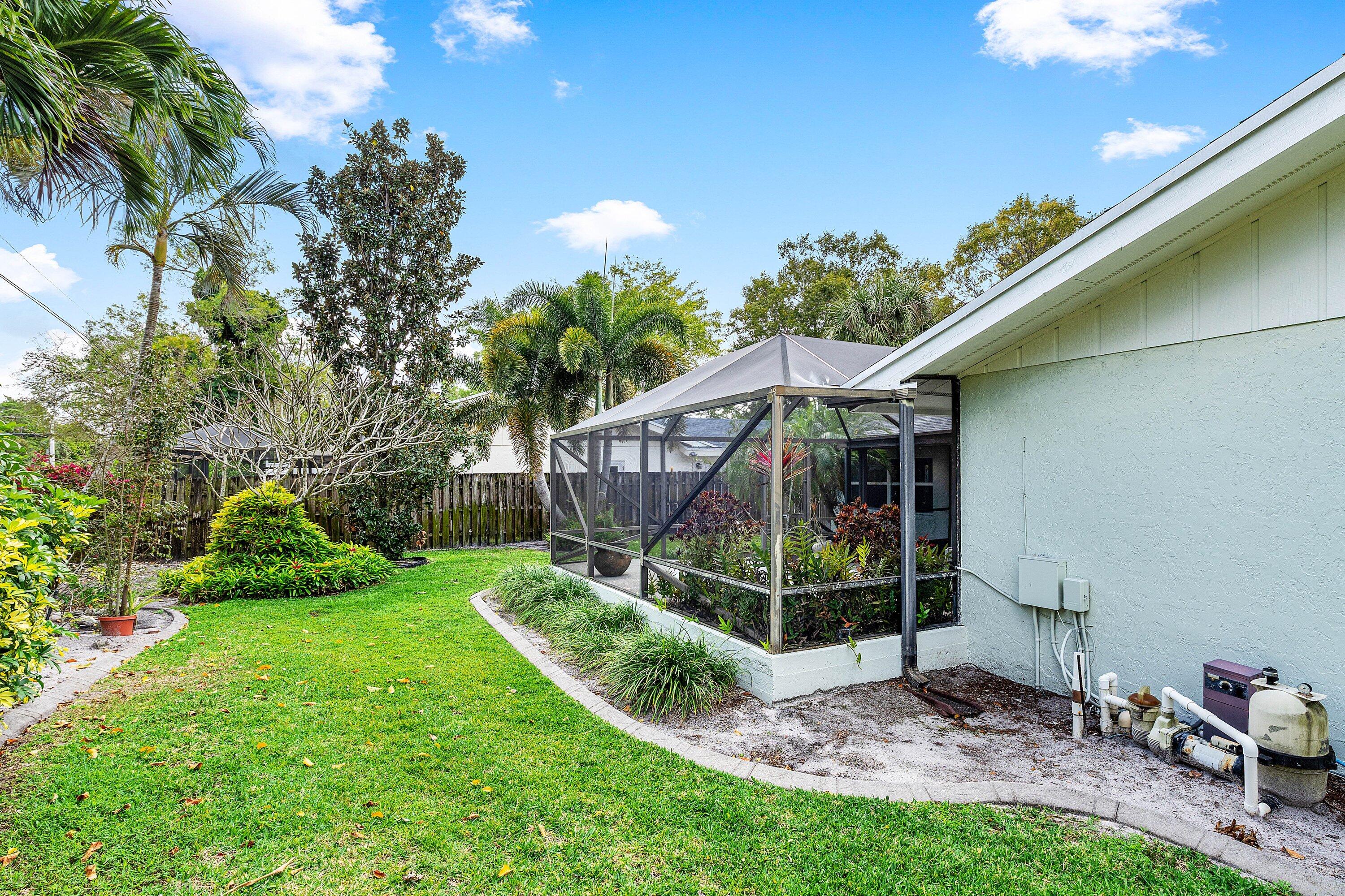 3068 NW 25th Way