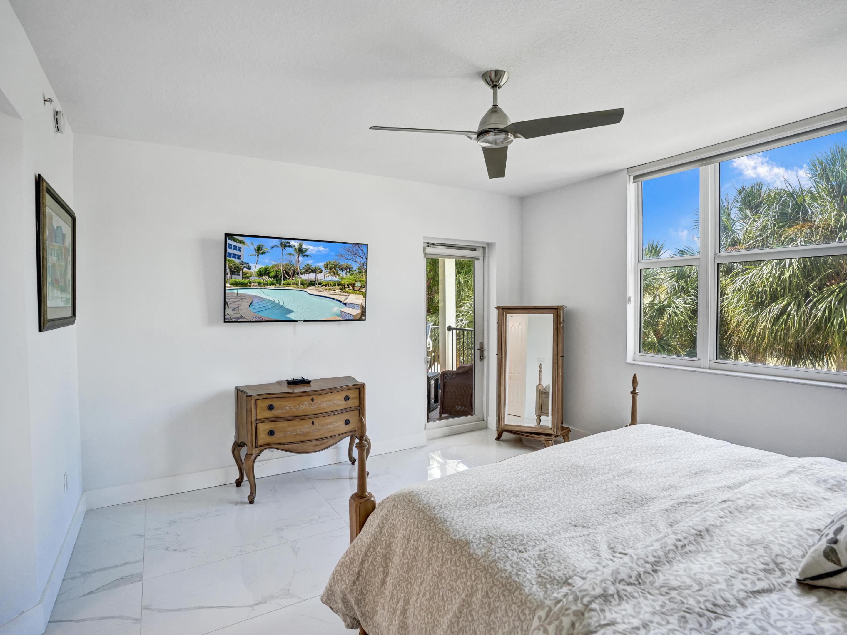 191 S Ocean Drive 315